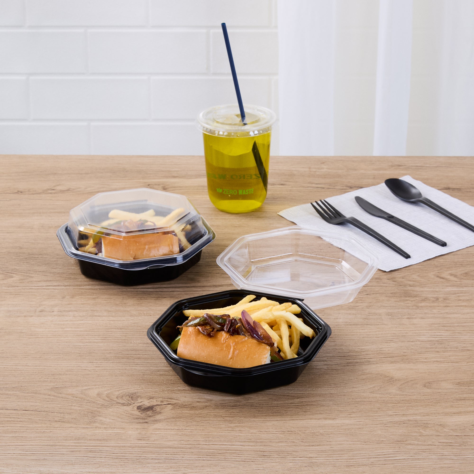 Chef 101 Octagon Black Plastic Food Container - with Clear Lid - 6 1/4" x 6 1/4" x 2" - 100 count box