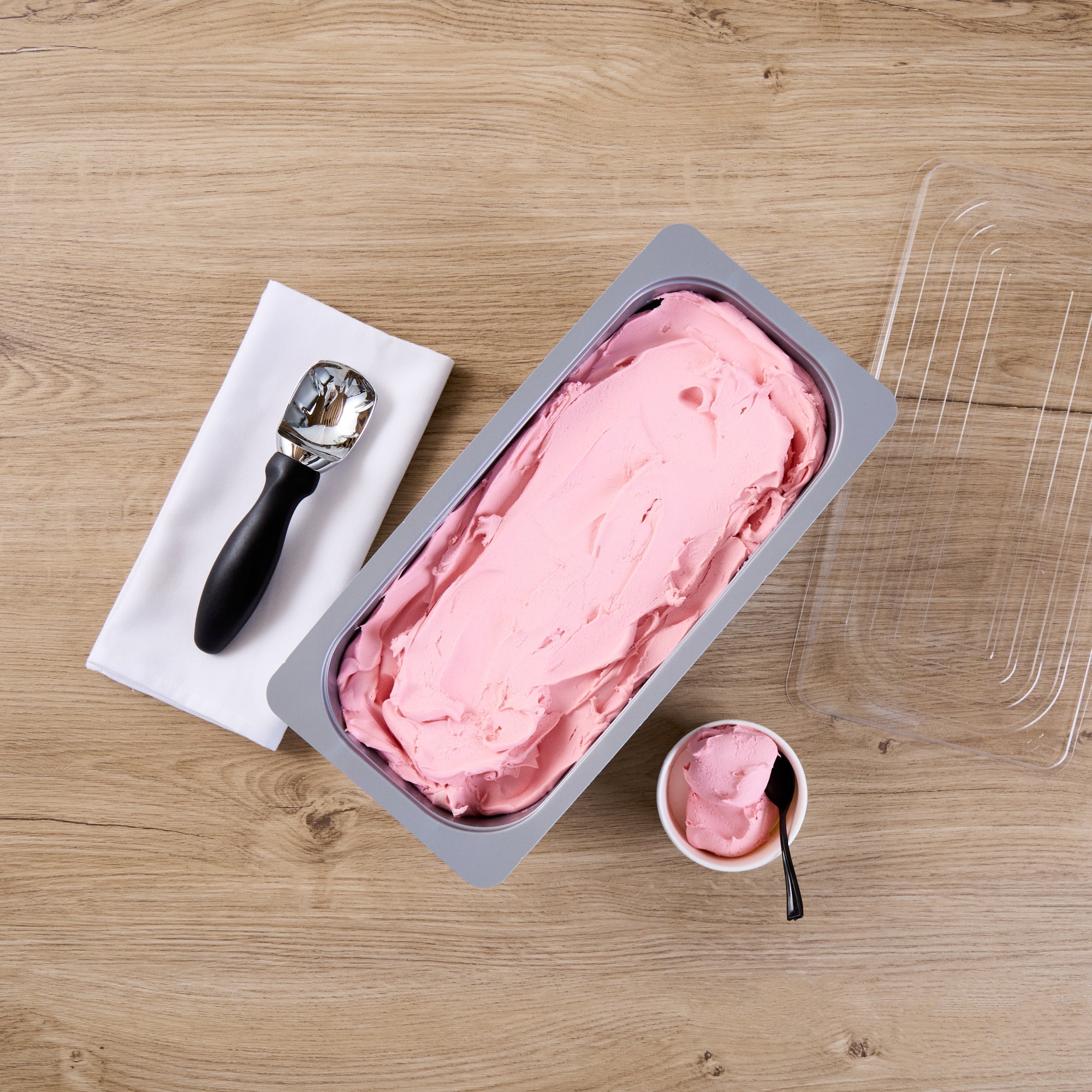 Chef 101 5 Qt Rectangle Gray Plastic Ice Cream Container - with Clear Lid - 13 1/2" x 6 1/2" x 4 3/4" - 100 count box