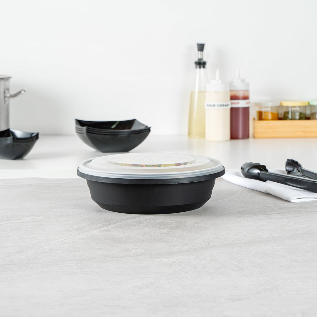 Cater Tek 68 oz Round Black Plastic Catering / Serving Bowl - with Clear Lid, Microwavable - 9 3/4" x 9 3/4" x 3" - 25 count box