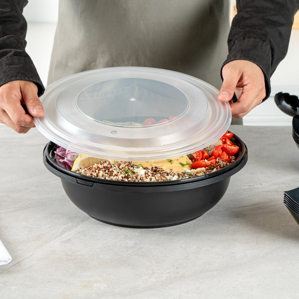 Cater Tek 142 oz Round Black Plastic Catering / Serving Bowl - with Clear Lid, Microwavable - 11 3/4" x 11 3/4" x 4" - 50 count box