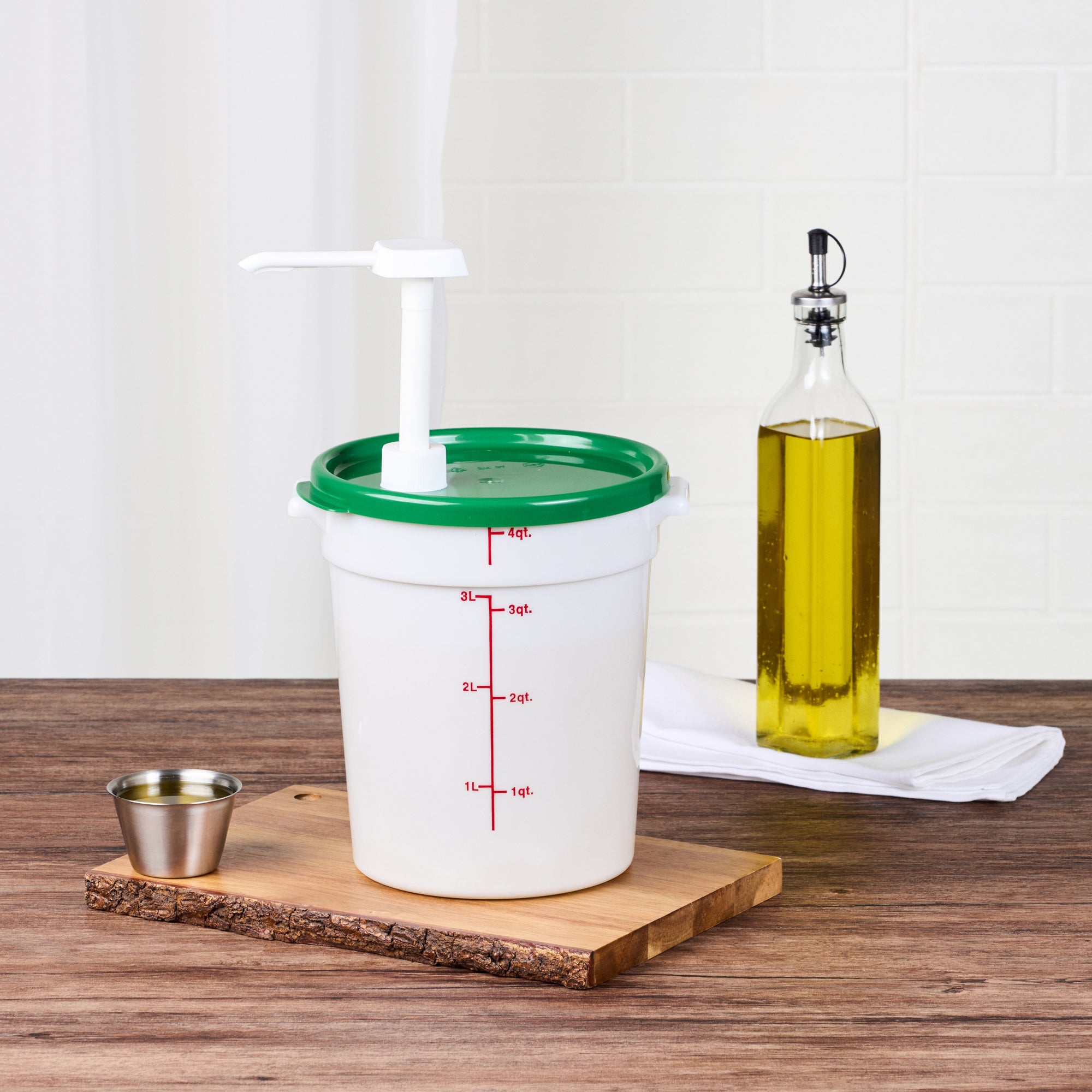 Met Lux Round Green Plastic Lid - Fits 4 qt Food Storage Container - 1 count box