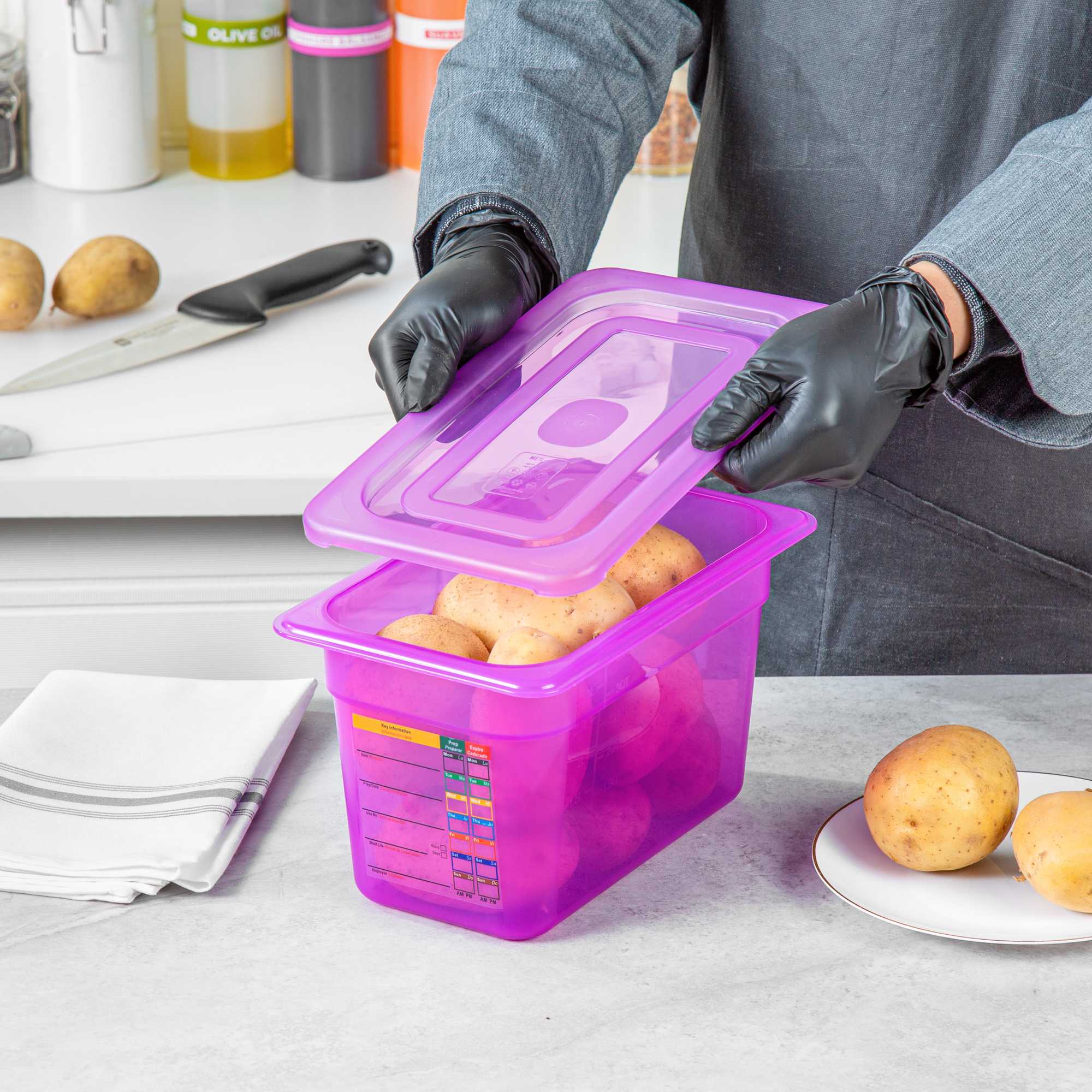Met Lux Purple Allergen-Free Polypropylene Lid - Fits 1/4 Size Food Pan - 10 count box