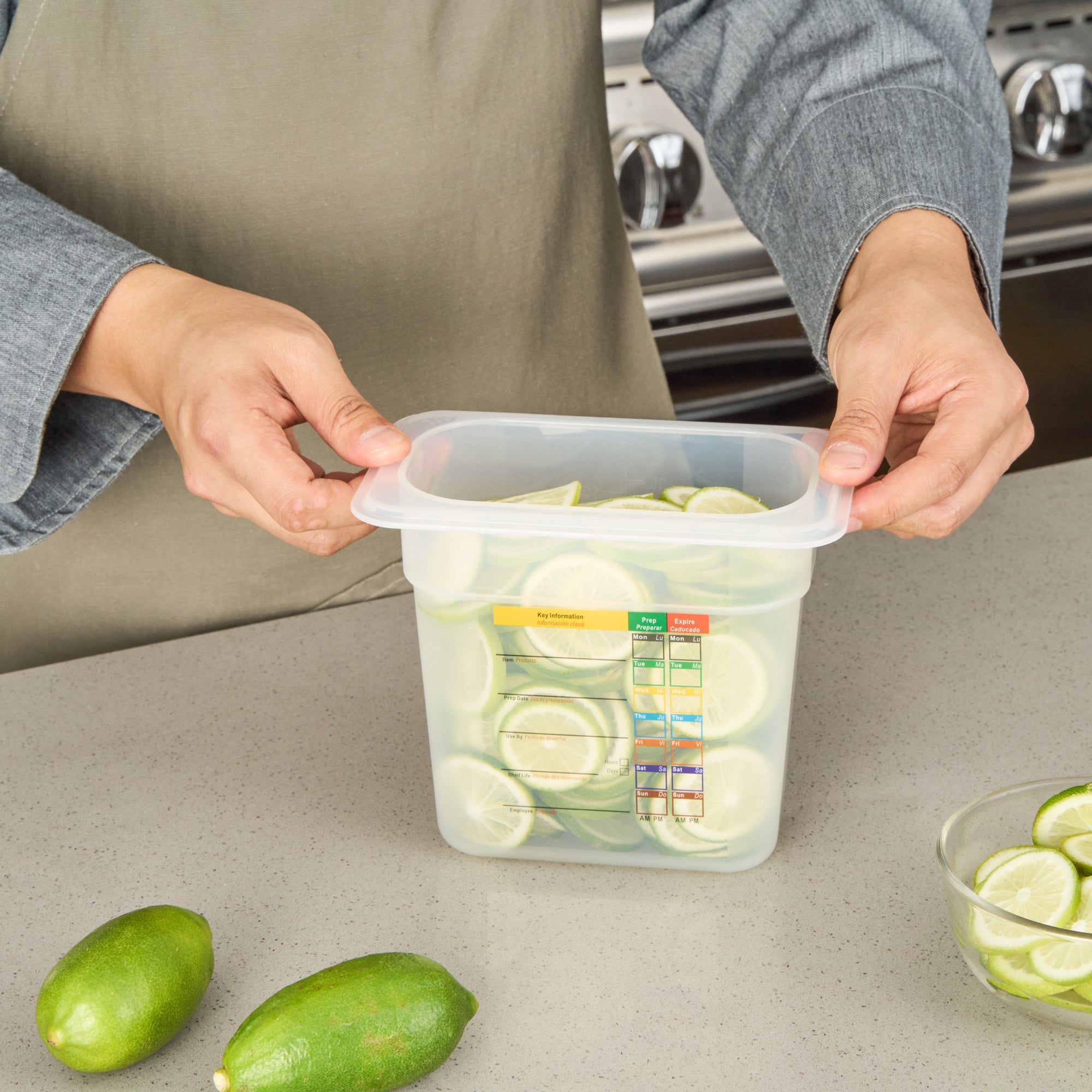 Met Lux Rectangle White Polypropylene 1/9 Size Food Pan - 6" Deep, with Label - 10 count box