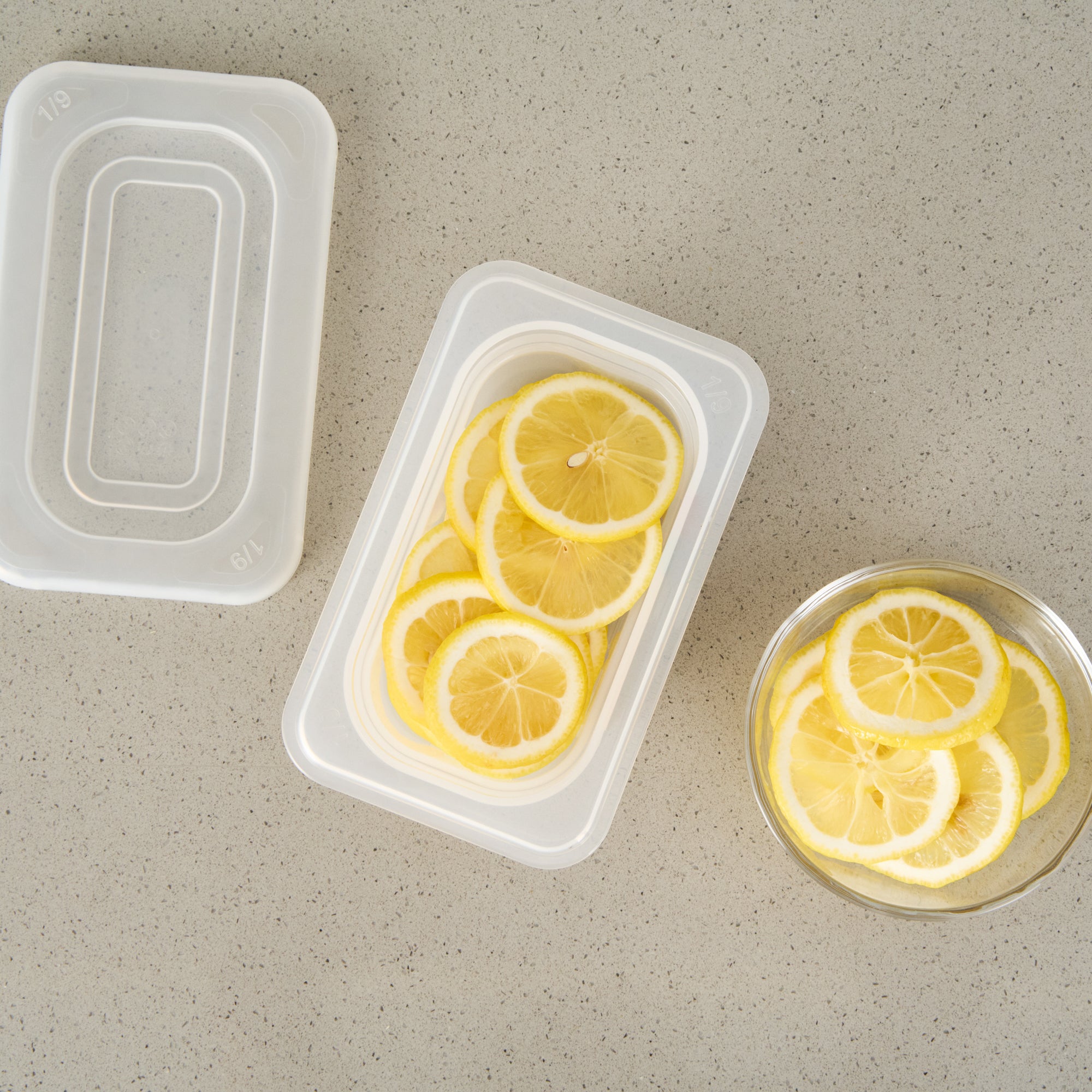 Met Lux Rectangle White Polypropylene 1/9 Size Food Pan - 2.5" Deep, with Label - 10 count box