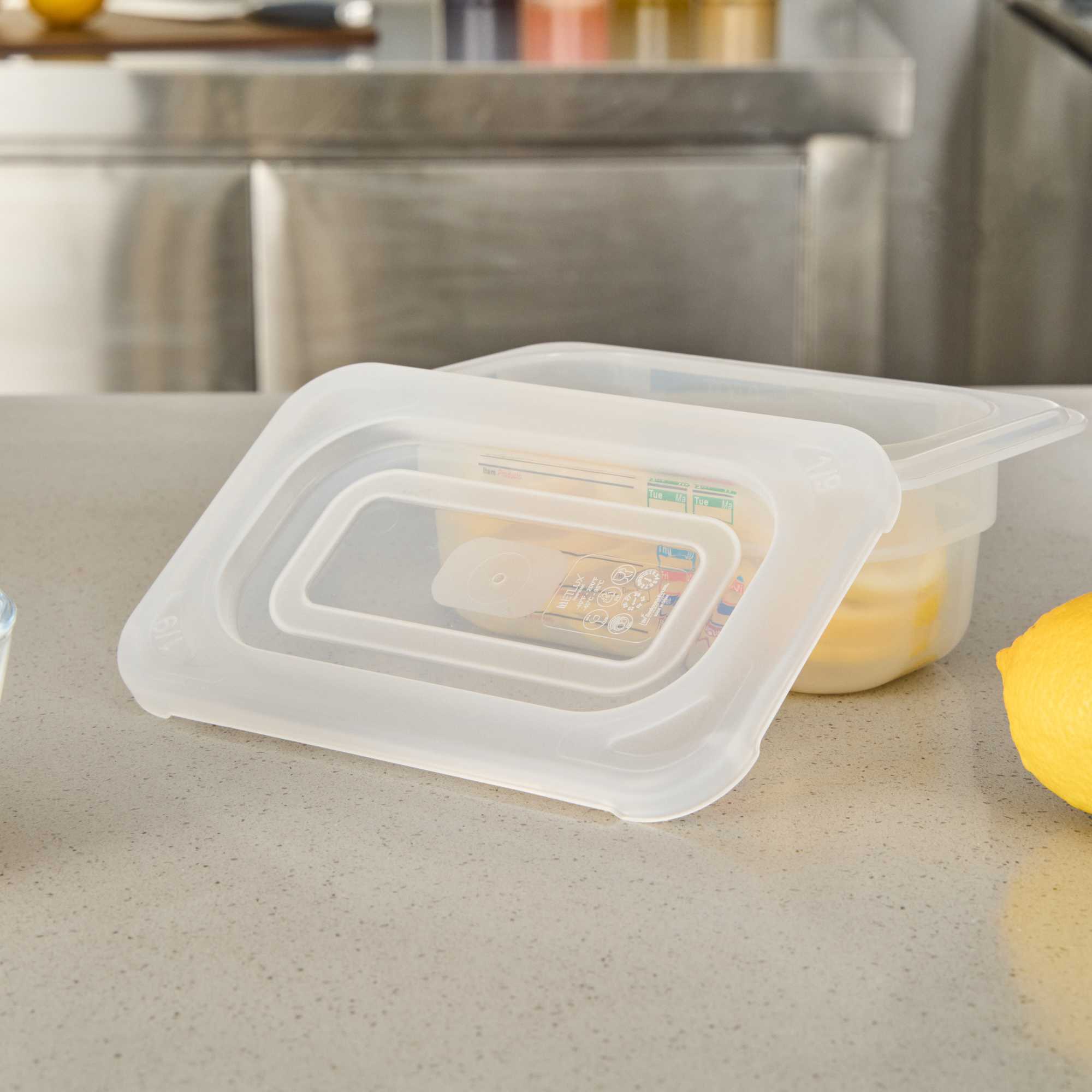 Met Lux Rectangle Clear Polypropylene Lid - Fits 1/9 Size Food Pan - 7" x 4 1/2" - 1 count box