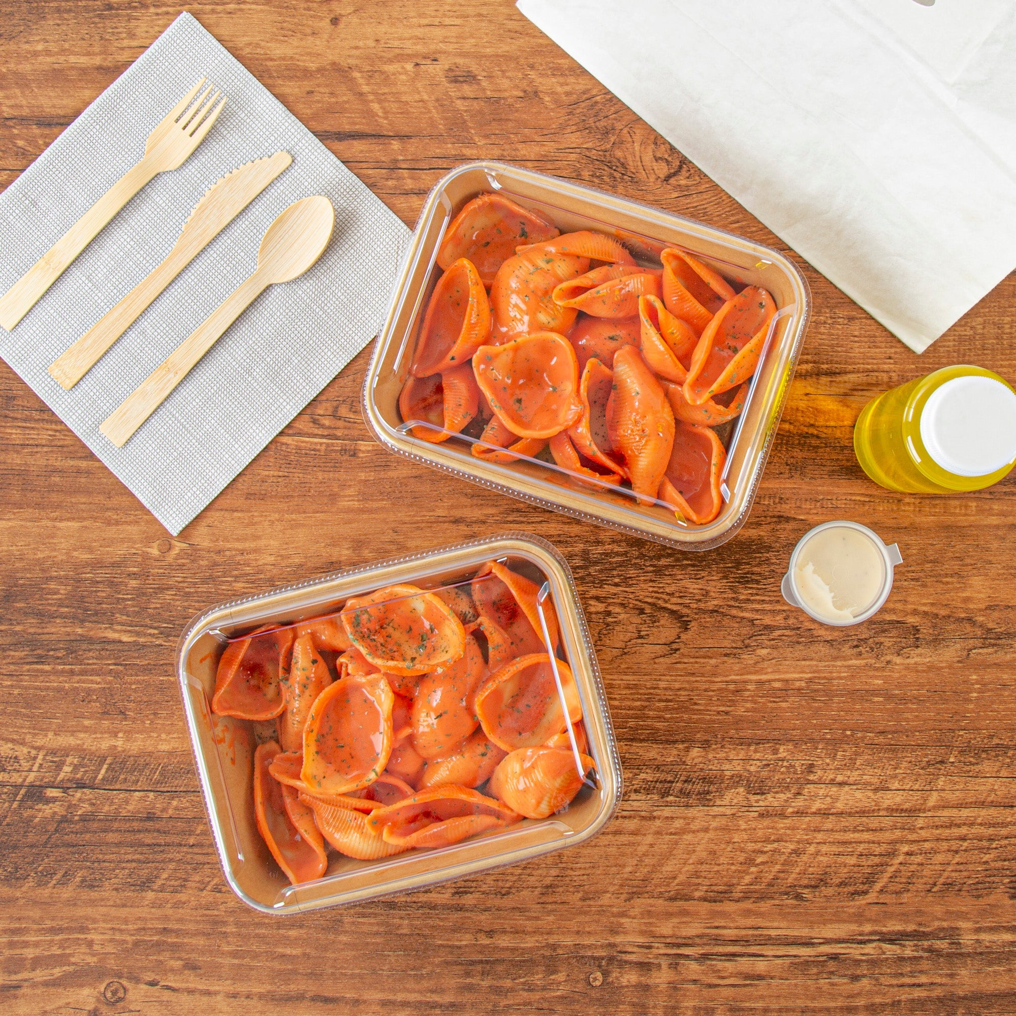 Bio Tek Rectangle Clear Plastic Lid - Fits 44 oz Serving Container - 50 count box