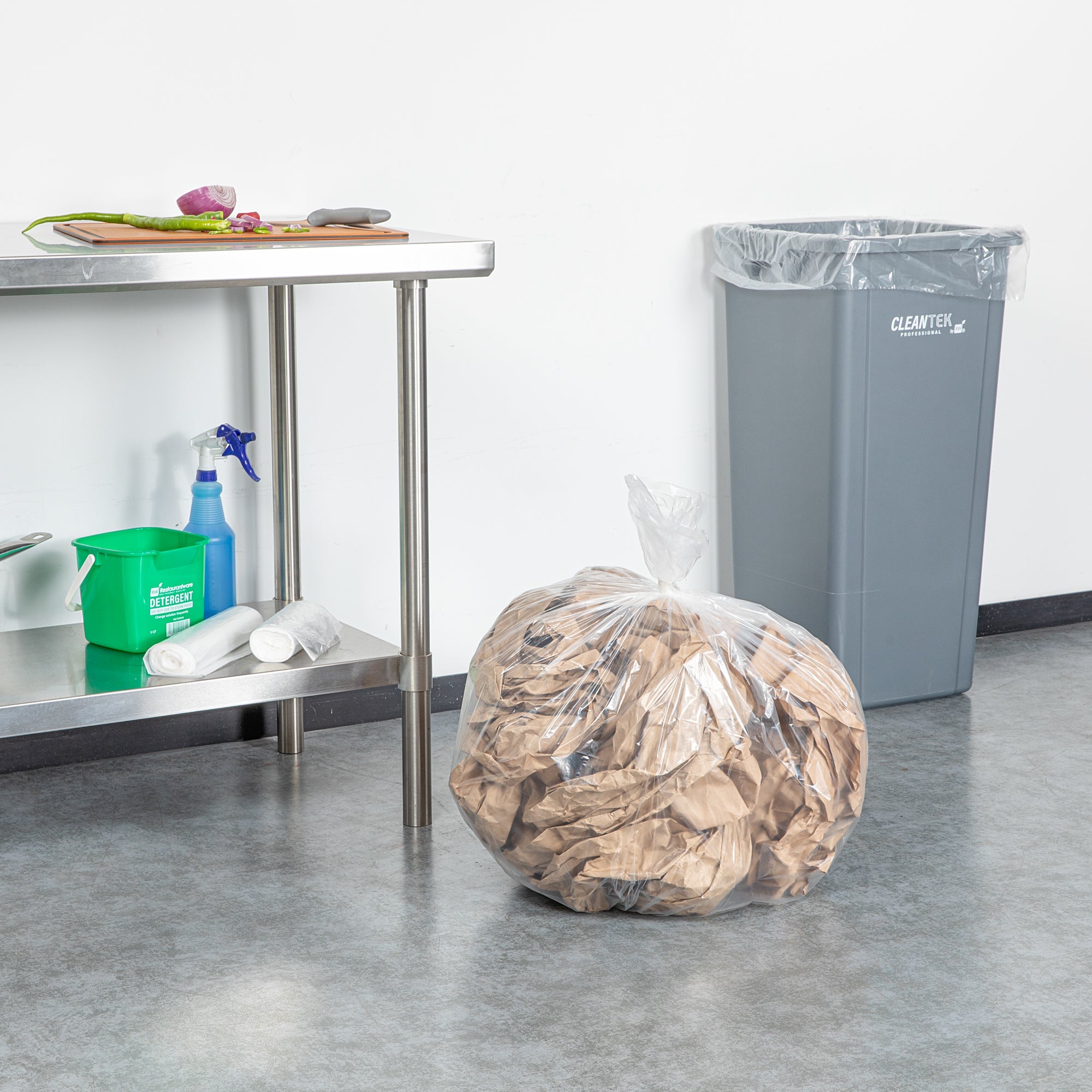 RW Clean 20 gal Clear Plastic Trash Can Liner - Standard-Duty, 0.7 mil - 30" x 36" - 200 count box