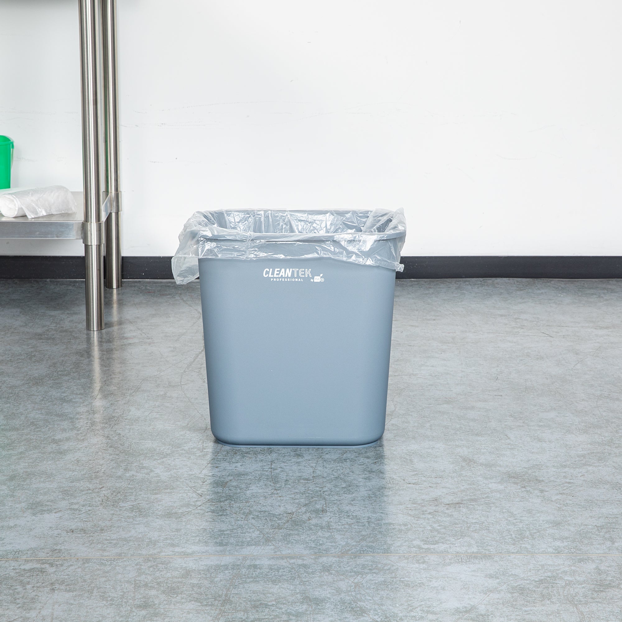 RW Clean 13 gal Clear Plastic Trash Can Liner - Light-Duty, 6 micron - 24" x 33" - 1000 count box