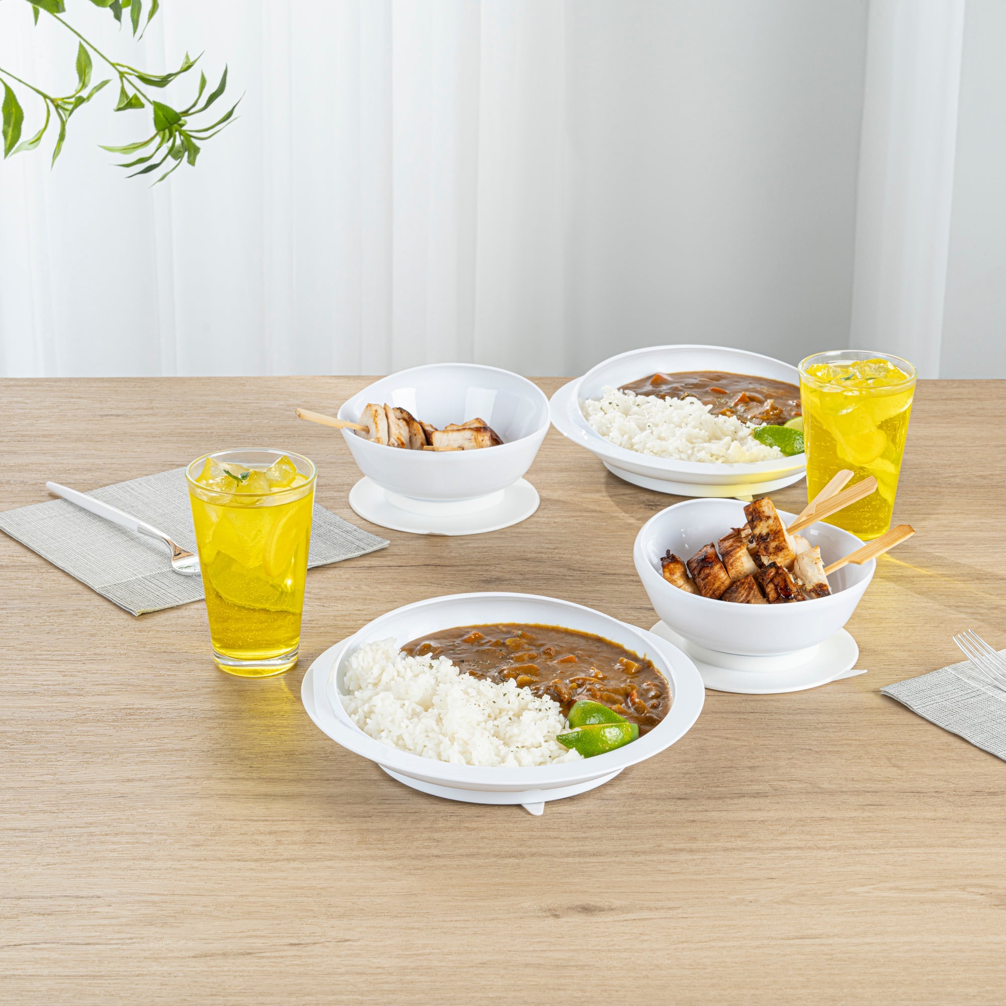 Adapt Tek White Plastic 2-Piece Scoop Plate and Bowl Set - Spillproof, with Suction Base - Includes 20 Plates and 20 Bowls