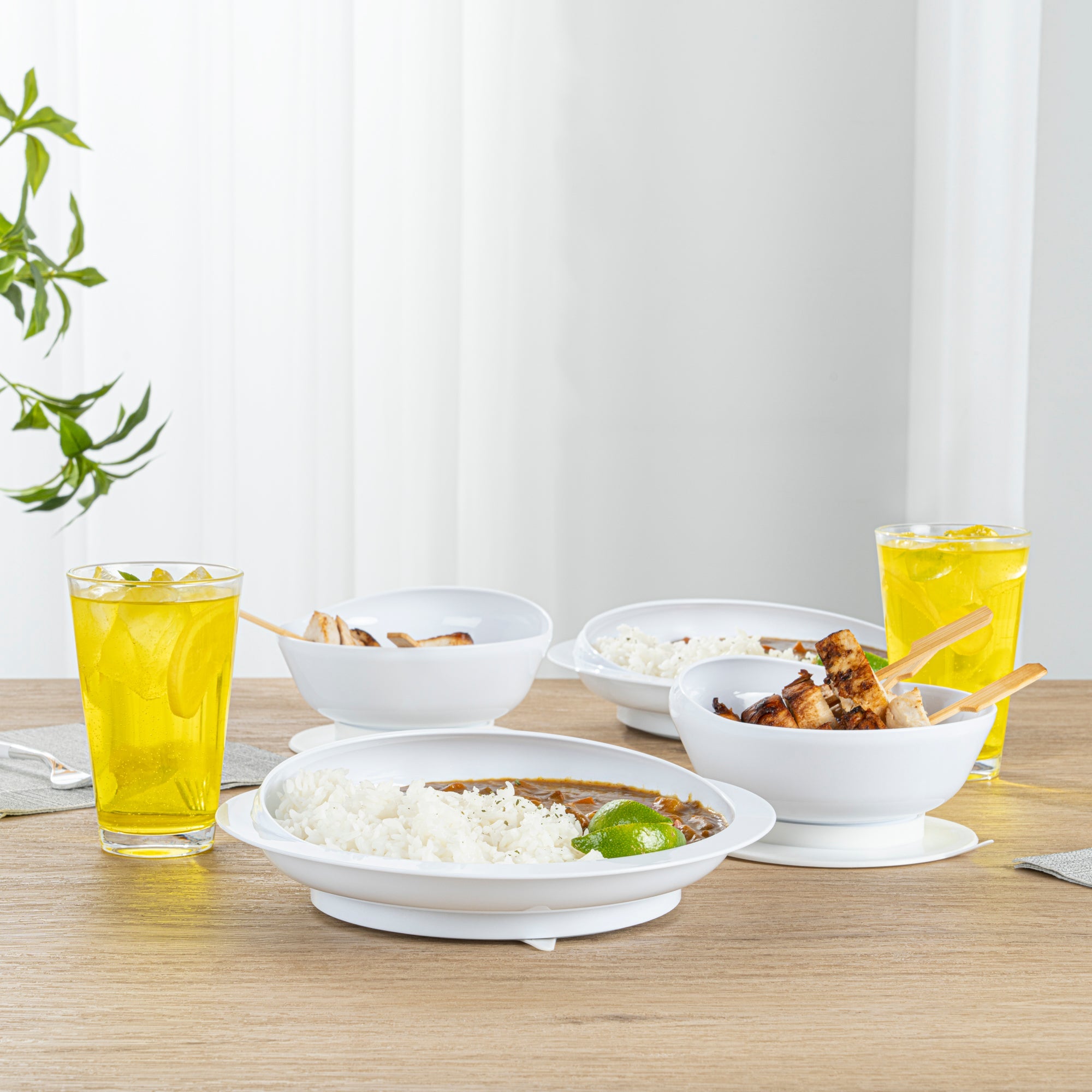 Adapt Tek White Plastic 2-Piece Scoop Plate and Bowl Set - Spillproof, with Suction Base - Includes 20 Plates and 20 Bowls