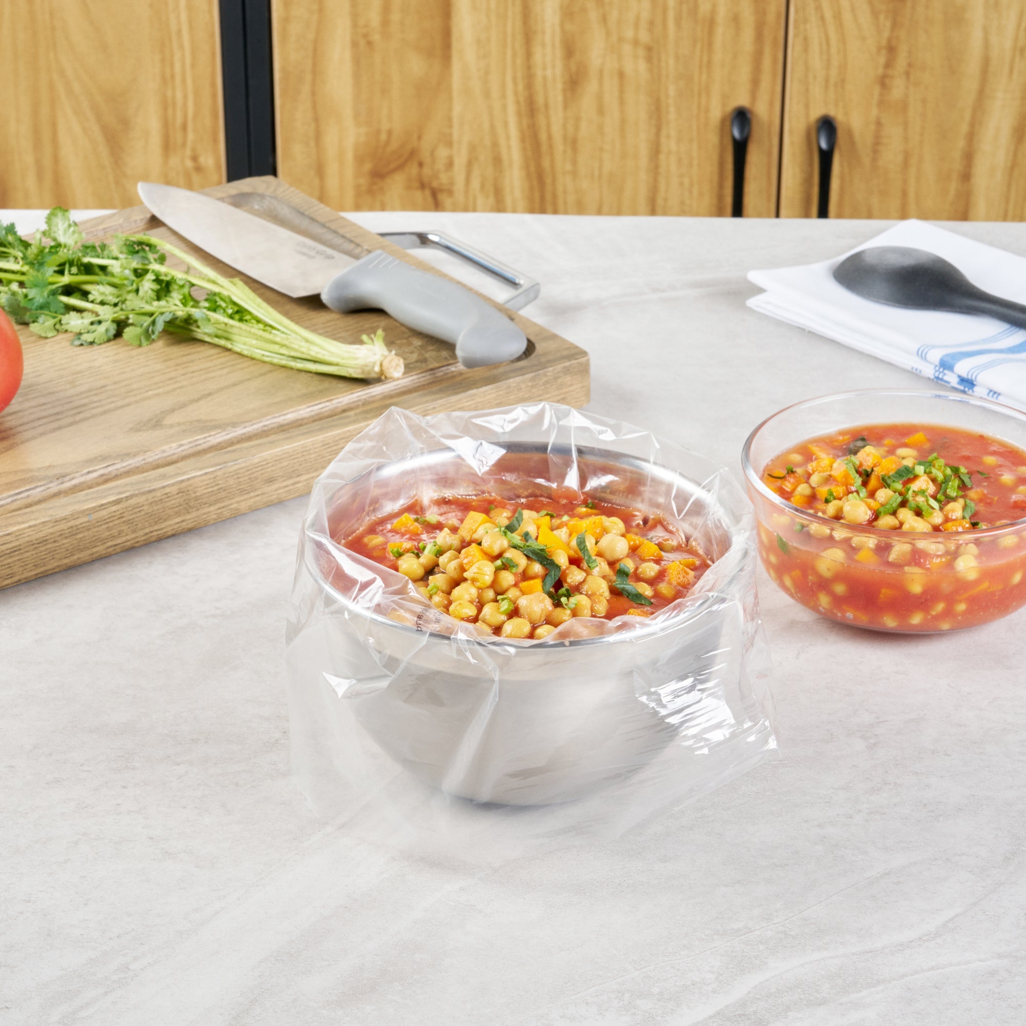 Fresh Hero Round Nylon Pan Liner - Fits 4 qt Round Pans - 12" x 15" - 100 count box