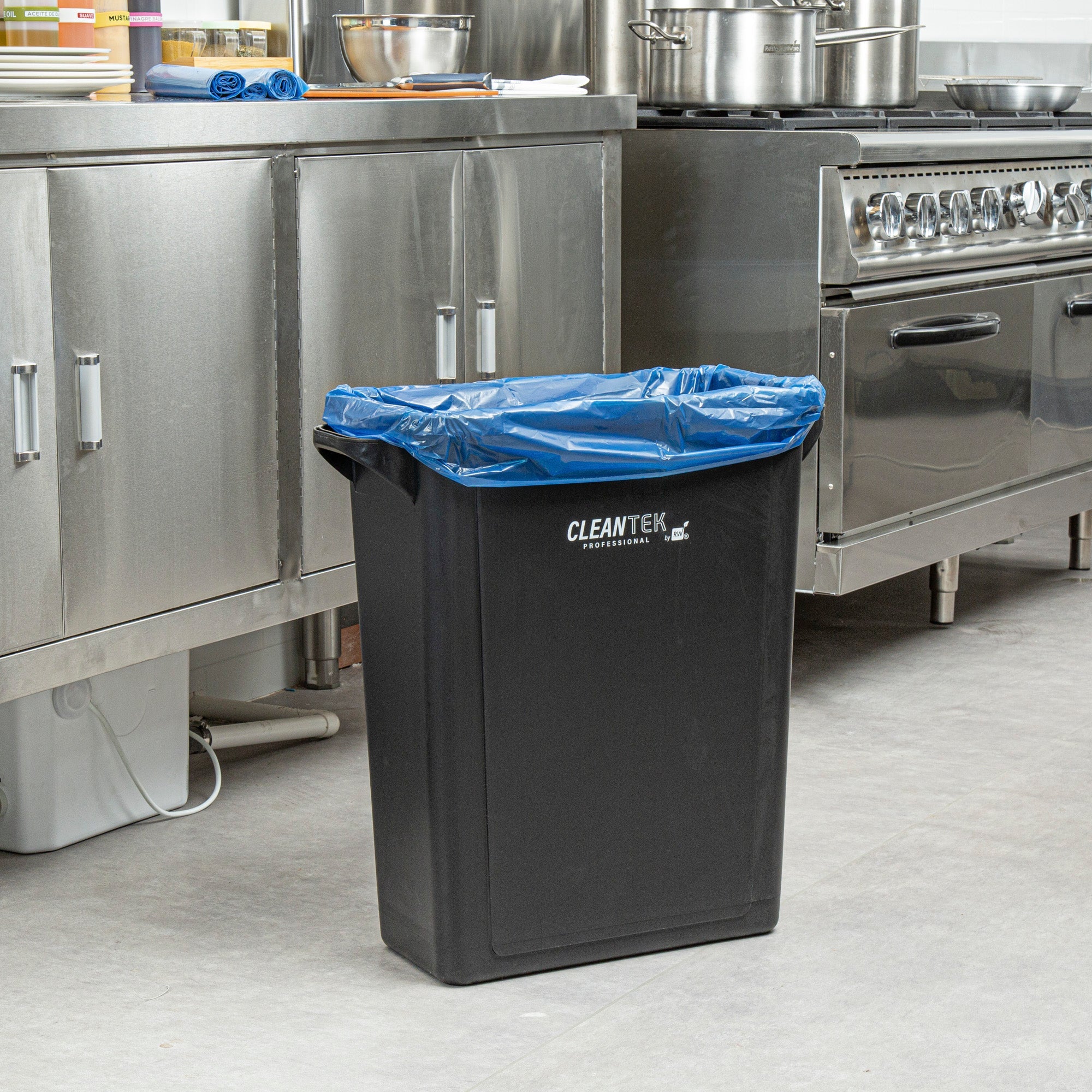Clean Tek Professional 20 - 30 Gal Blue Plastic Recycling Trash Liner - Linear Low Density, 1 mil - 30" x 36" - 250 count box