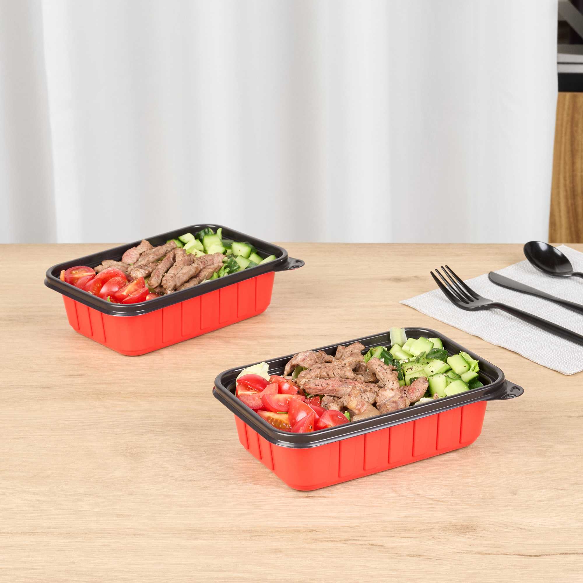 Bento Tek 22 oz Rectangle Red Plastic To Go Box - Microwave-Safe - 7 1/4" x 4 3/4" x 2" - 200 count box
