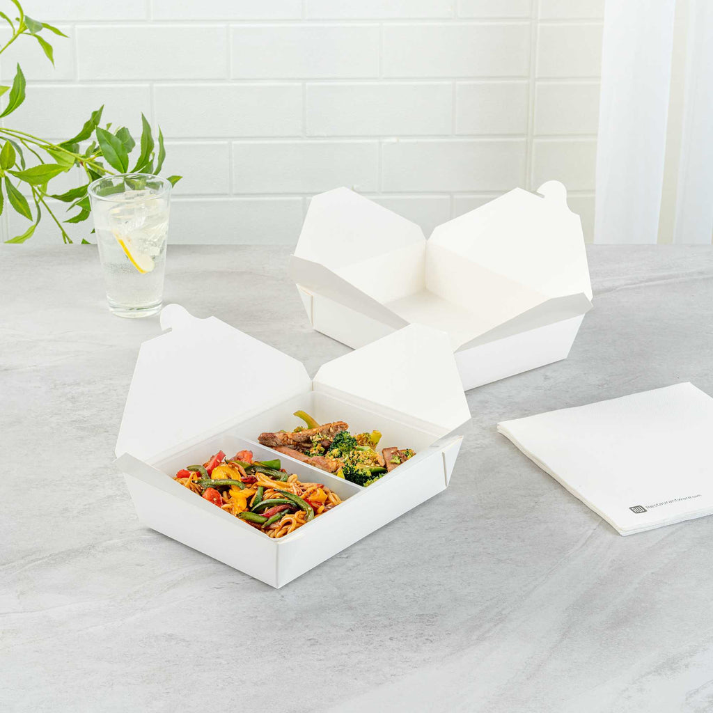 Bio Tek 43 oz White Plastic 2-Compartment Insert Tray - Fits 49 / 71 / 98 Bio Box Take Out Container, Microwave-Safe - 50 count box