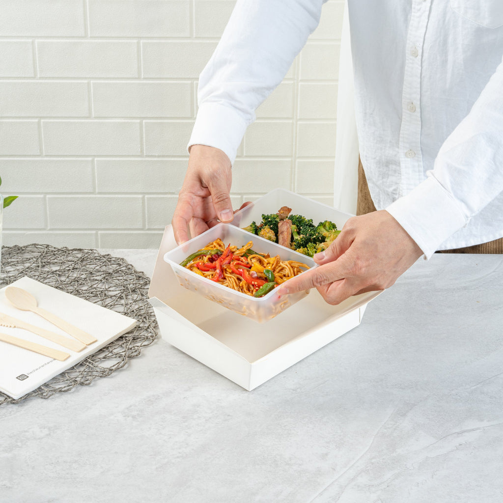 Bio Tek 43 oz White Plastic 2-Compartment Insert Tray - Fits 49 / 71 / 98 Bio Box Take Out Container, Microwave-Safe - 200 count box
