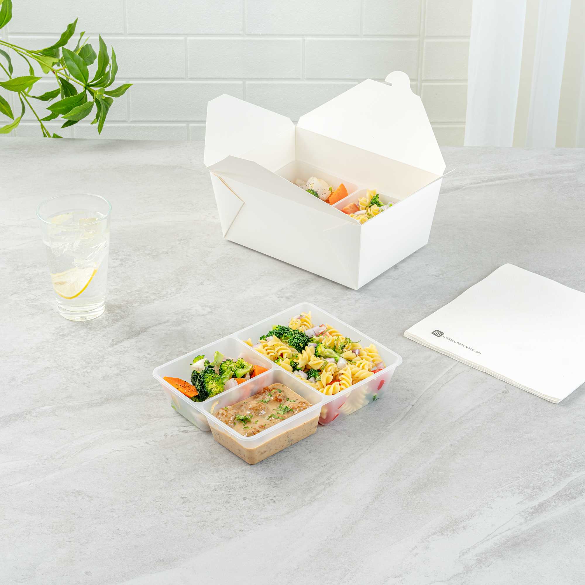 Bio Tek 40 oz White Plastic 3-Compartment Insert Tray - Fits 49 / 71 / 98 Bio Box Take Out Container, Microwave-Safe - 50 count box