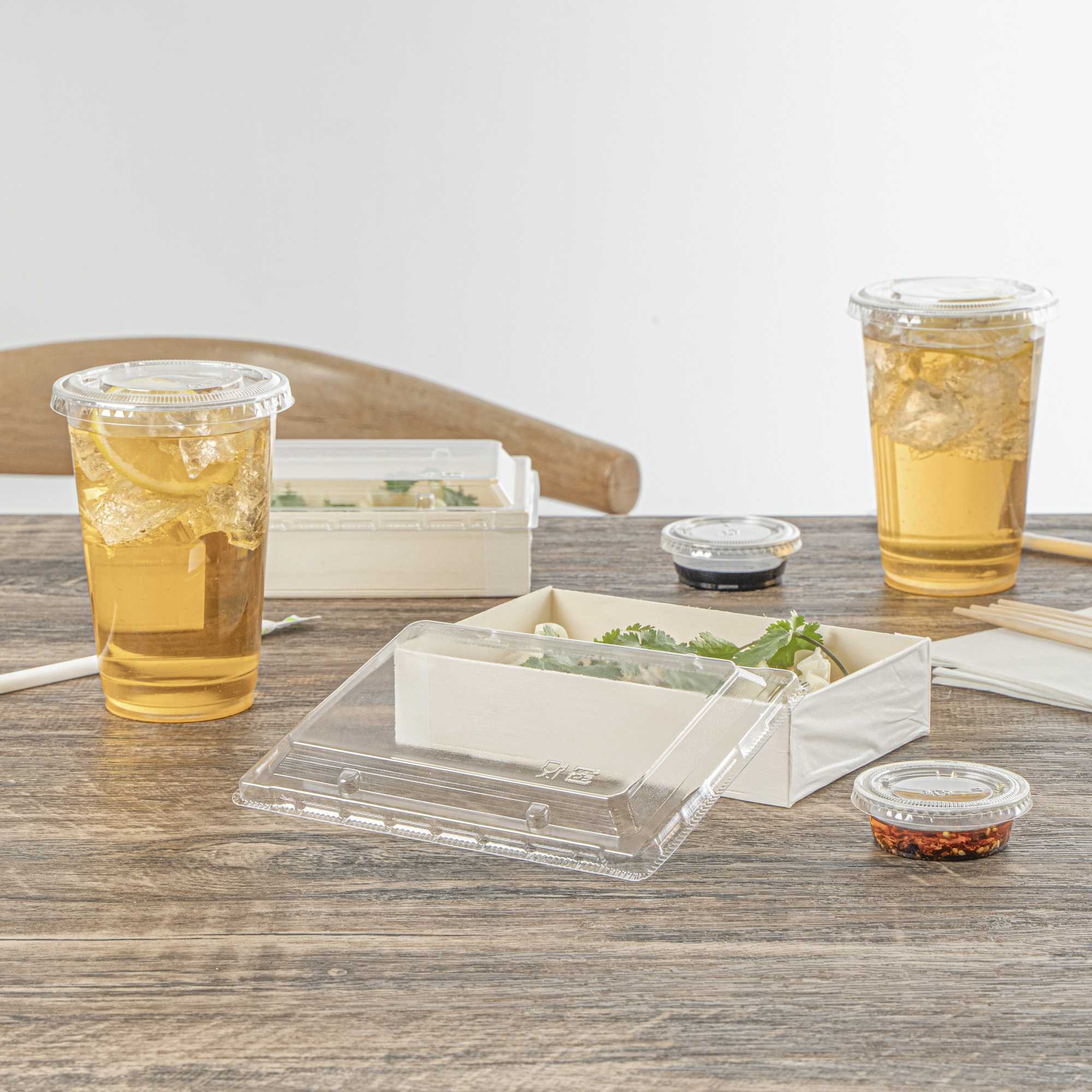 Taipei Rectangle Clear Plastic Lid - Fits 25 oz Bento Box - 10 count box