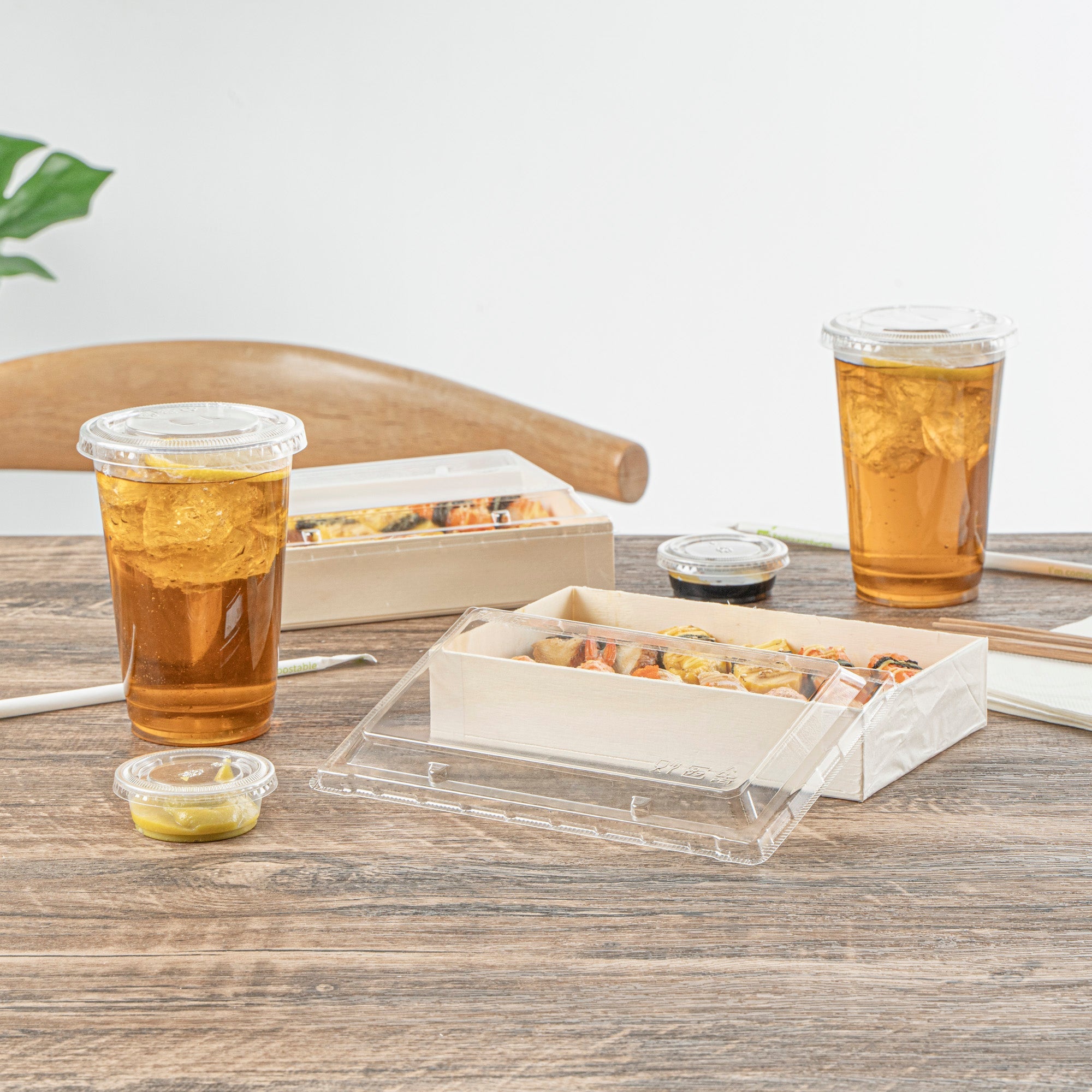 Taipei Rectangle Clear Plastic Lid - Fits 31 oz Bento Box - 100 count box