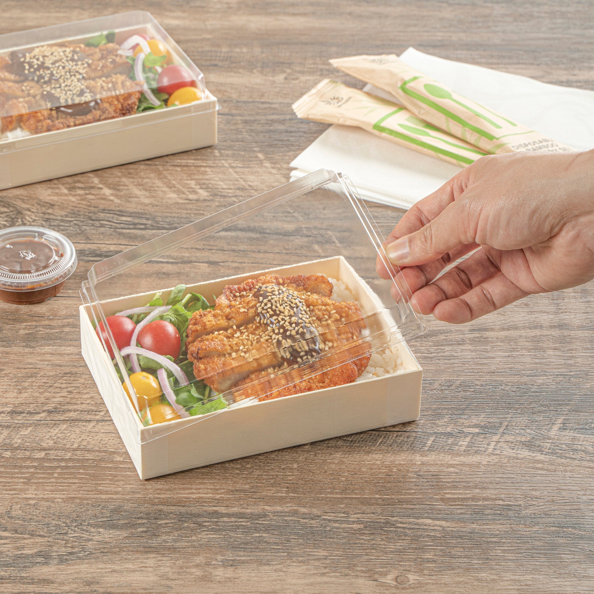 Taipei Rectangle Clear Plastic Lid - Fits 24 oz Bento Box - 100 count box