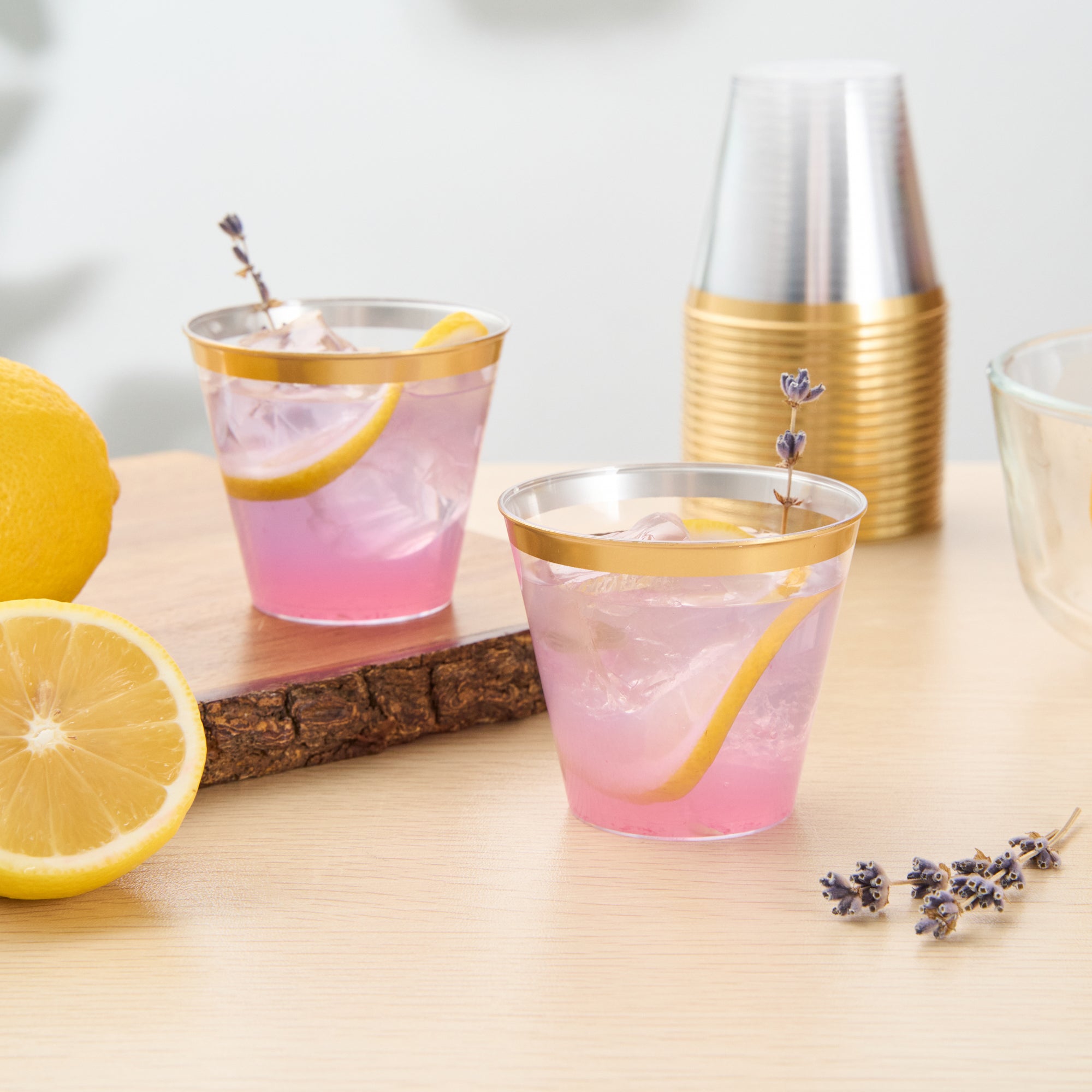 Chef 101 5 oz Clear Plastic Tumbler - with Gold Rim - 2 3/4" x 2 3/4" x 2 1/4" - 500 count box