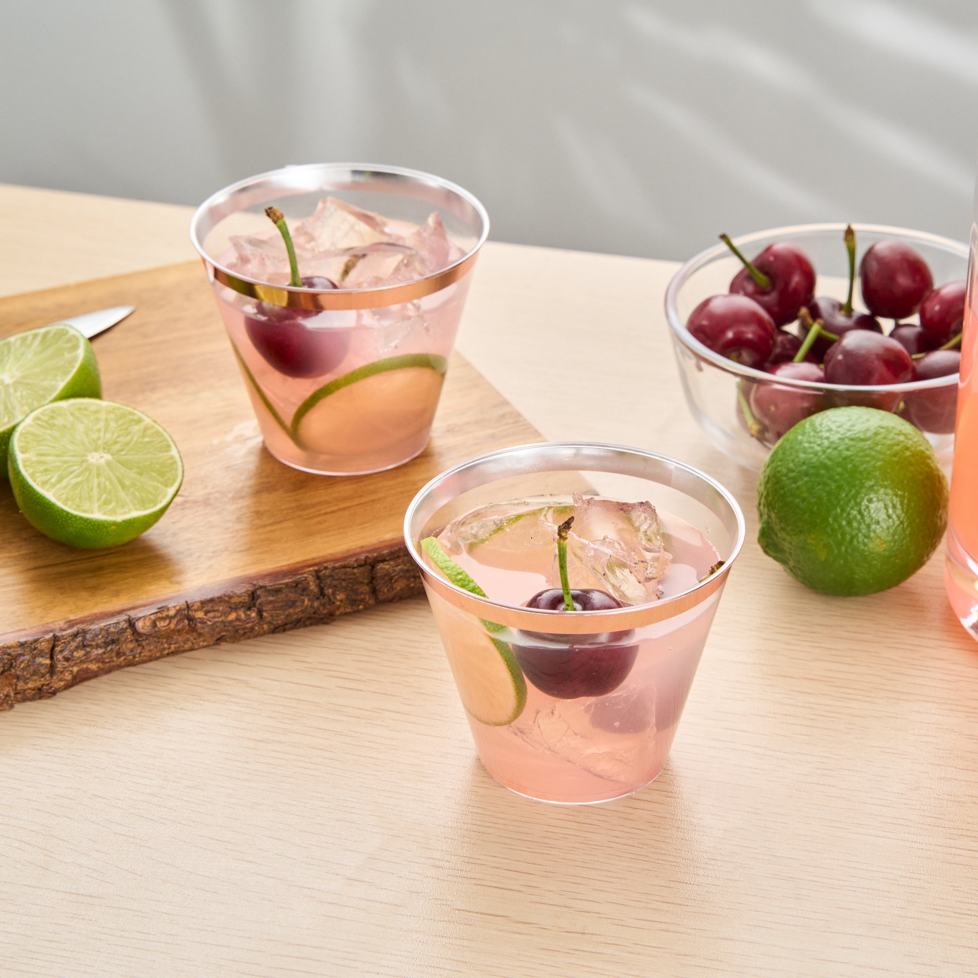 Chef 101 9 oz Clear Plastic Tumbler - with Rose Gold Rim - 3 1/2" x 3 1/2" x 2 3/4" - 500 count box