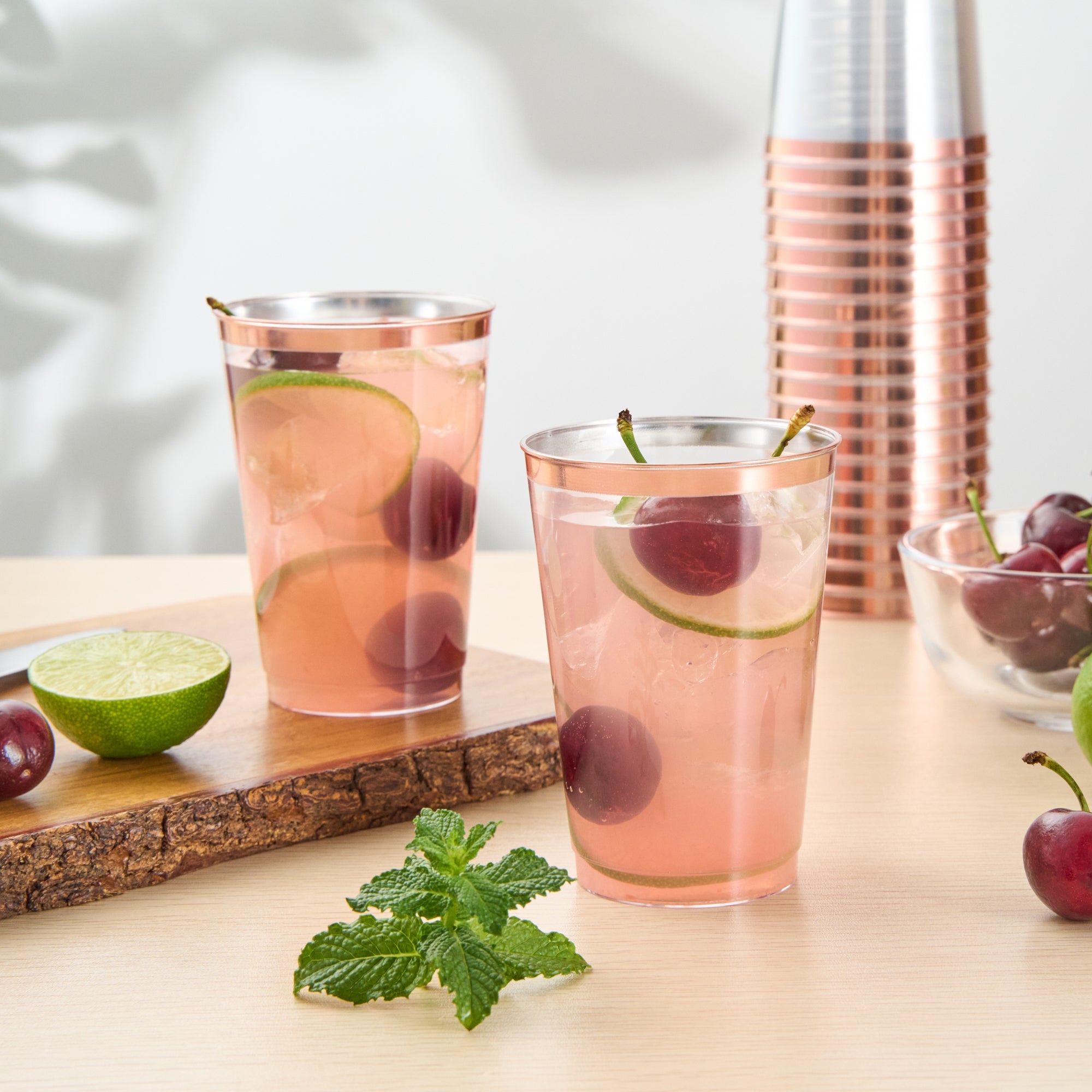 Chef 101 12 oz Clear Plastic Tumbler - with Rose Gold Rim - 3" x 3" x 4 1/4" - 20 count box