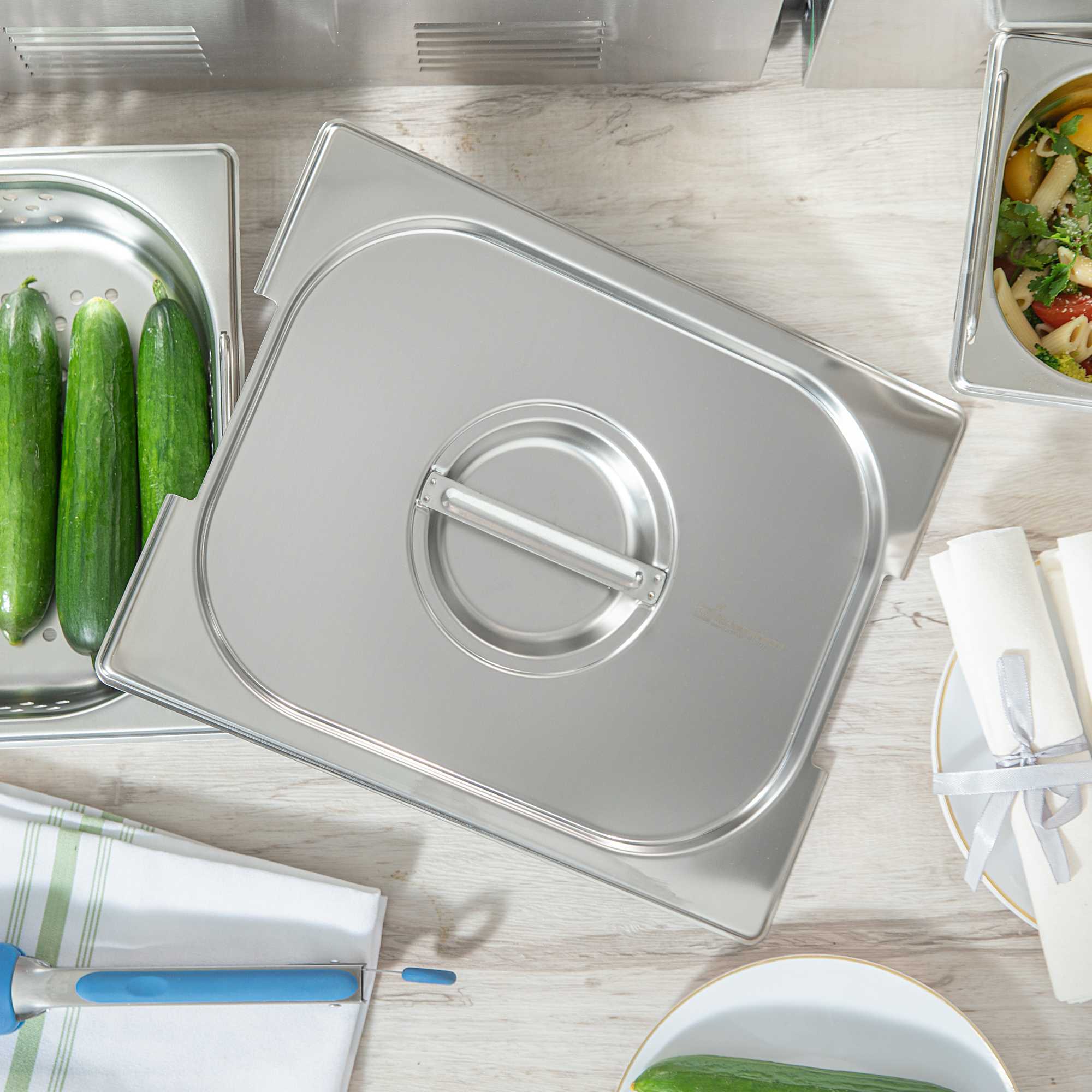 Met Lux Rectangle Stainless Steel Lid - Fits 1/2 Size Steam Table Pan - 1 count box
