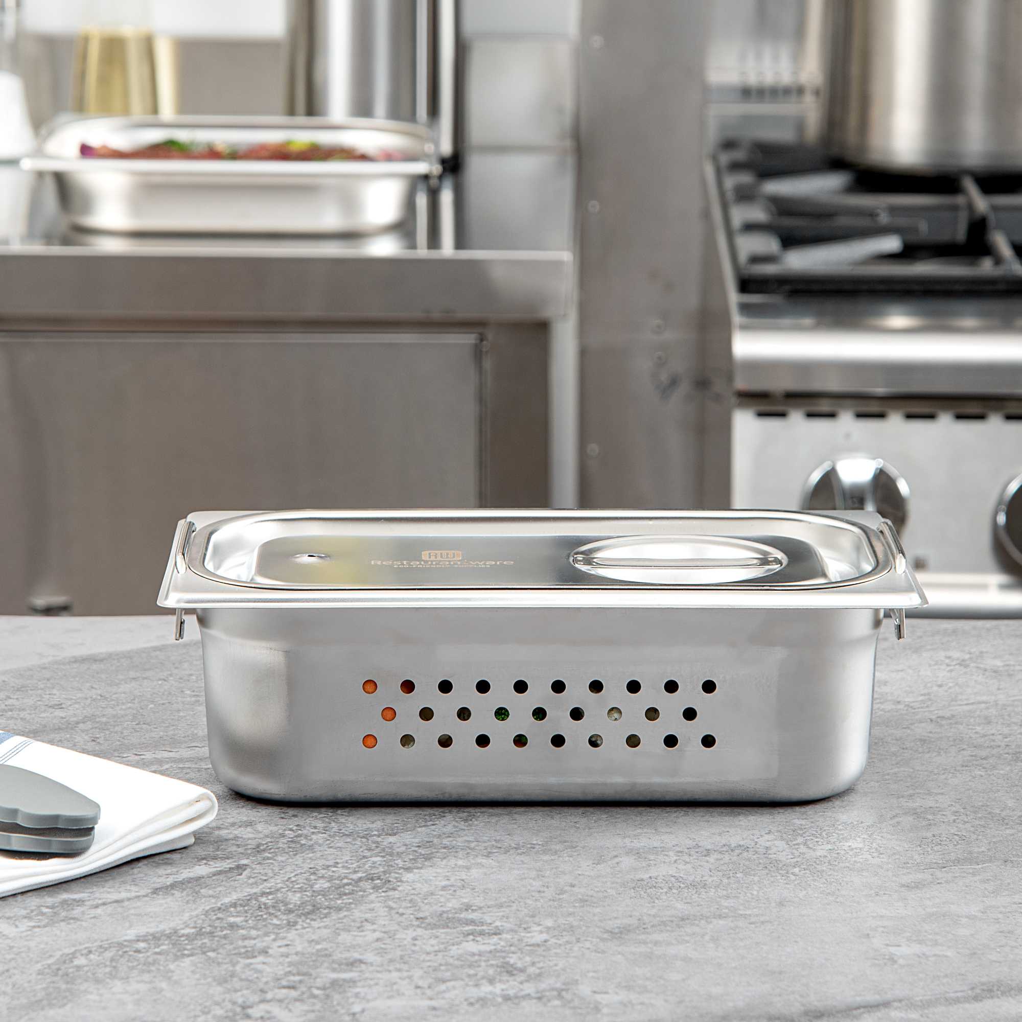 Met Lux Rectangle Stainless Steel Travel Lid - Fits 1/3 Size Steam Table Pan - 1 count box