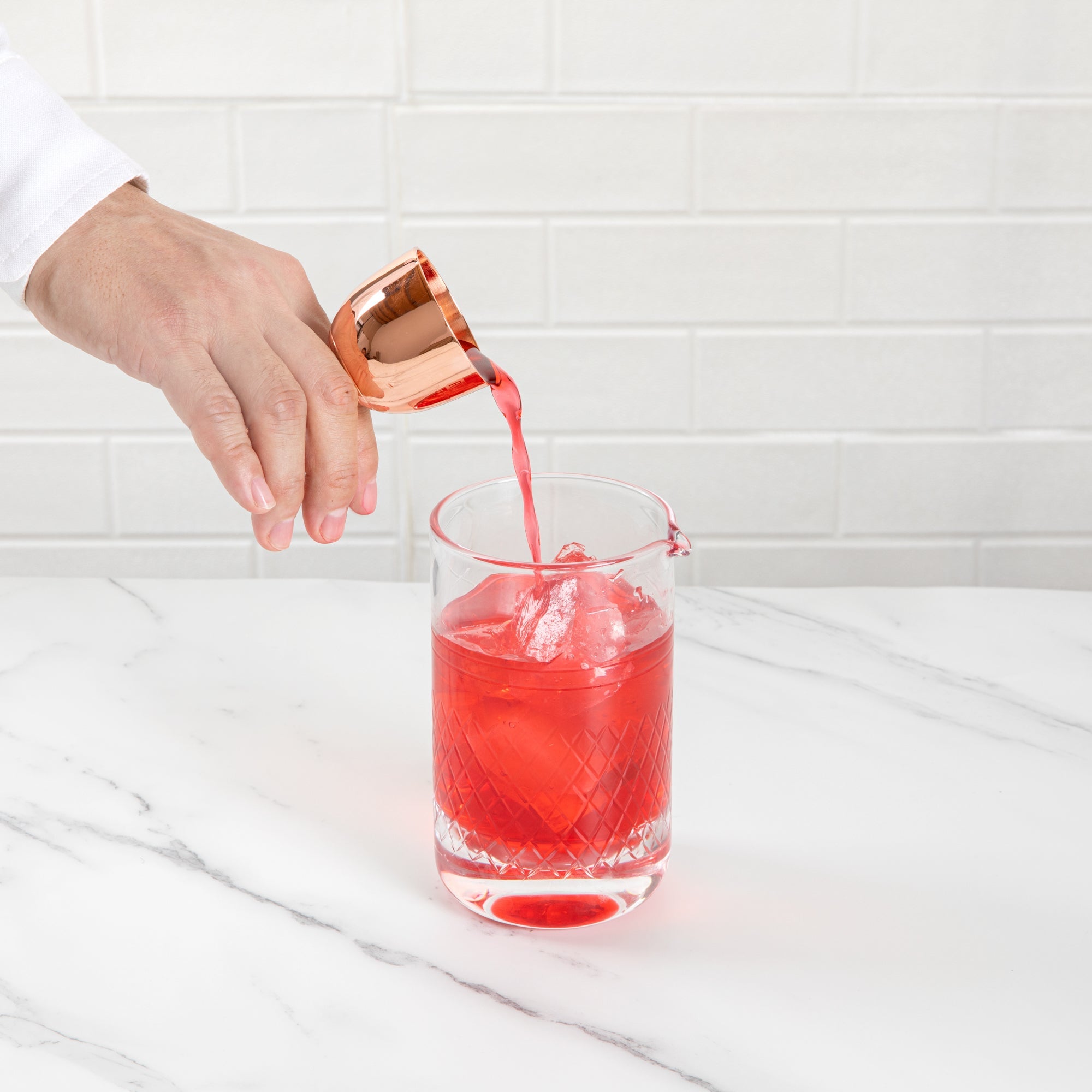 Bar Lux 1 oz / 2 oz Copper-Plated Stainless Steel Jigger - Negroni - 1 count box