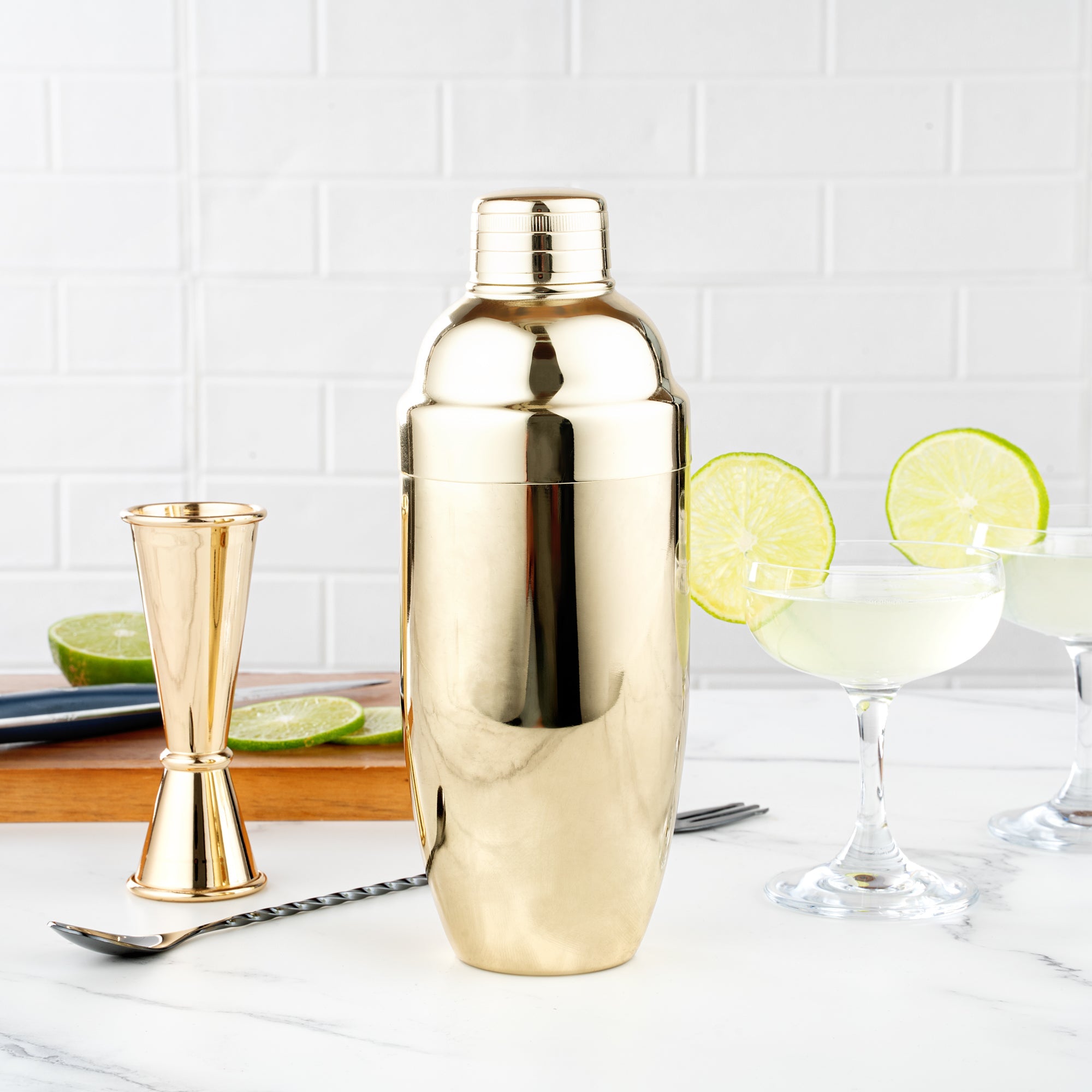 Bar Lux 24 oz Gold-Plated Stainless Steel Cobbler Shaker - 1 count box