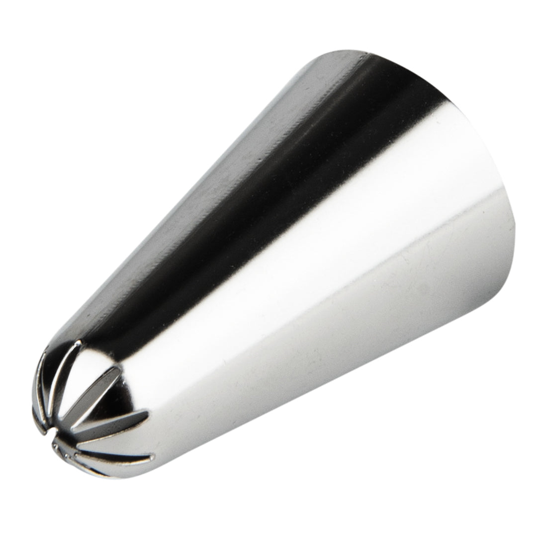 Pastry Tek Stainless Steel #31 Closed Star Piping Tip - 3/4" x 3/4" x 1 1/4" - 1 count box