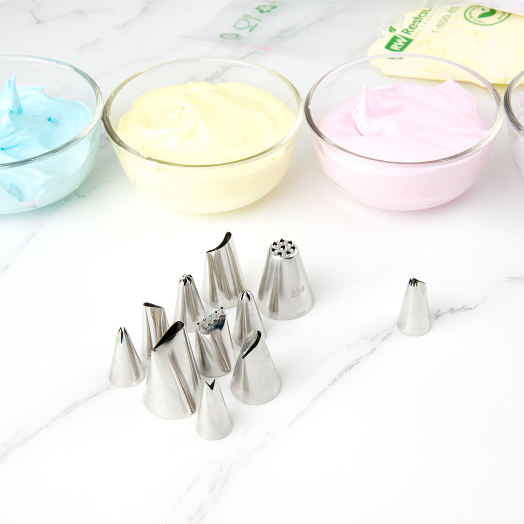 Pastry Tek Stainless Steel #86 Ruffle Piping Tip - 3/4" x 3/4" x 1 1/4" - 1 count box