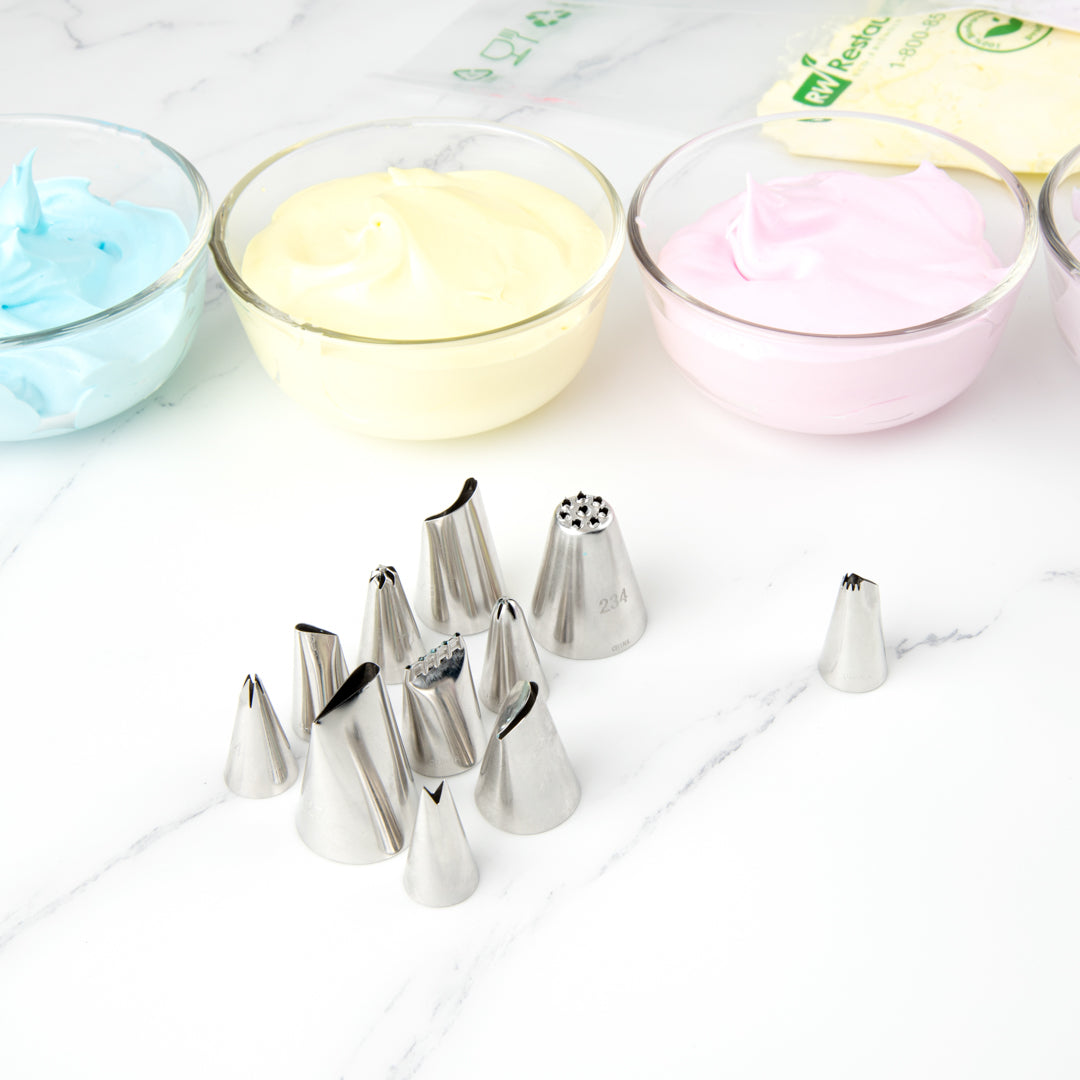 Pastry Tek Stainless Steel #86 Ruffle Piping Tip - 3/4" x 3/4" x 1 1/4" - 1 count box