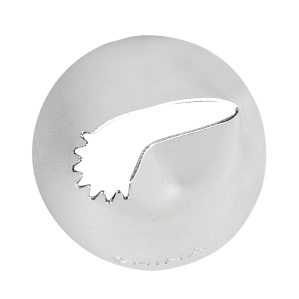 Pastry Tek Stainless Steel #88 Ruffle Piping Tip - 3/4" x 3/4" x 1" - 1 count box