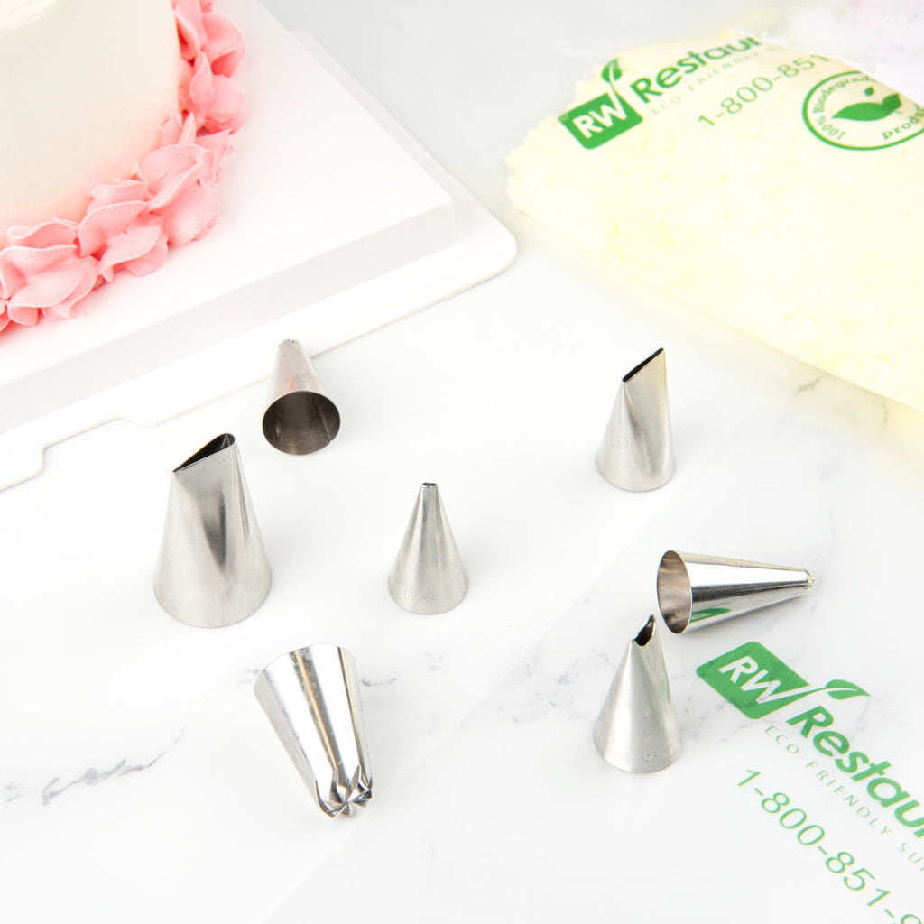 Pastry Tek Stainless Steel #301 Round Piping Tip - 3/4" x 3/4" x 1 1/4" - 1 count box