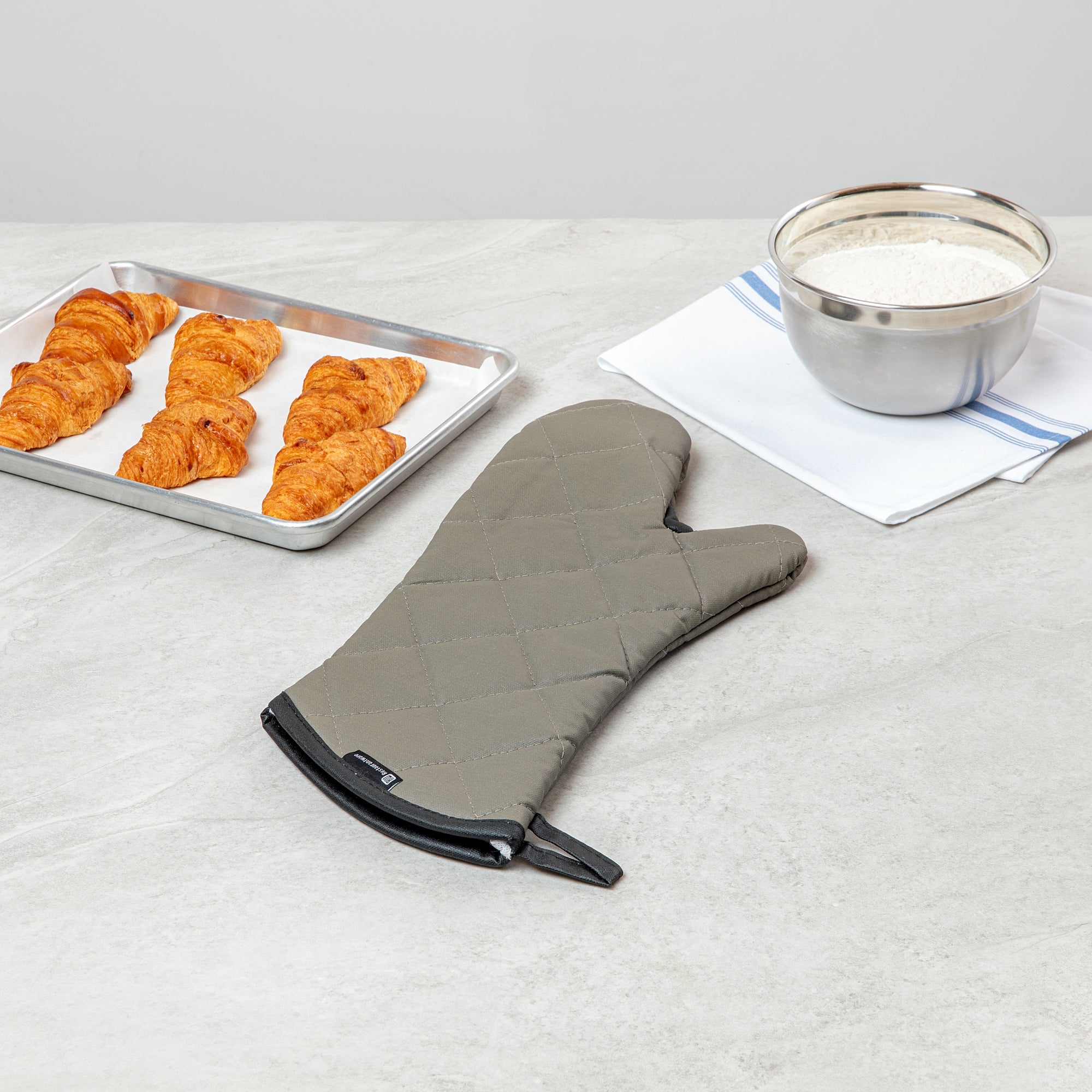 RW Threads Gray Cotton Oven Mitt - Flame Retardant, with Thumb Guard - 17" x 8" x 1/2" - 1 count box