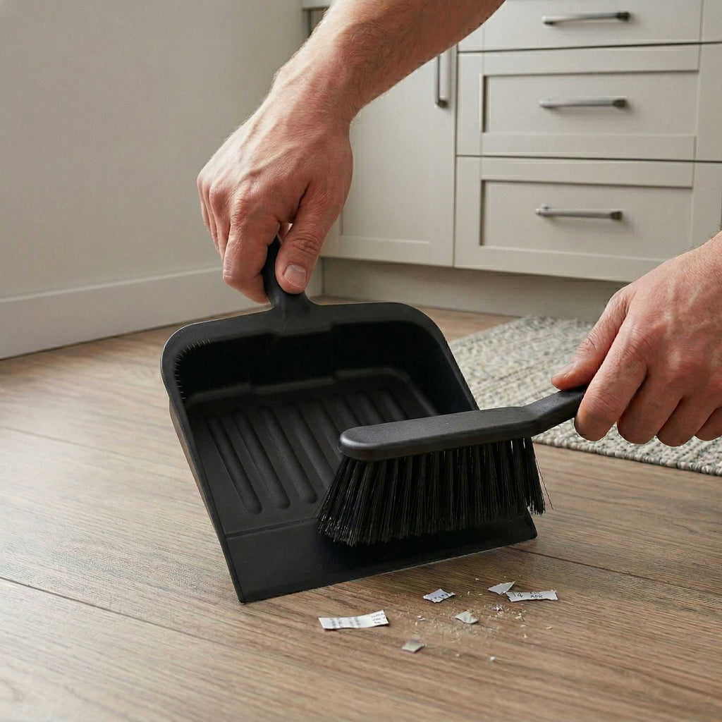RW Clean Black Plastic Handheld Dustpan - 13" x 12" x 2 3/4" - 1 count box