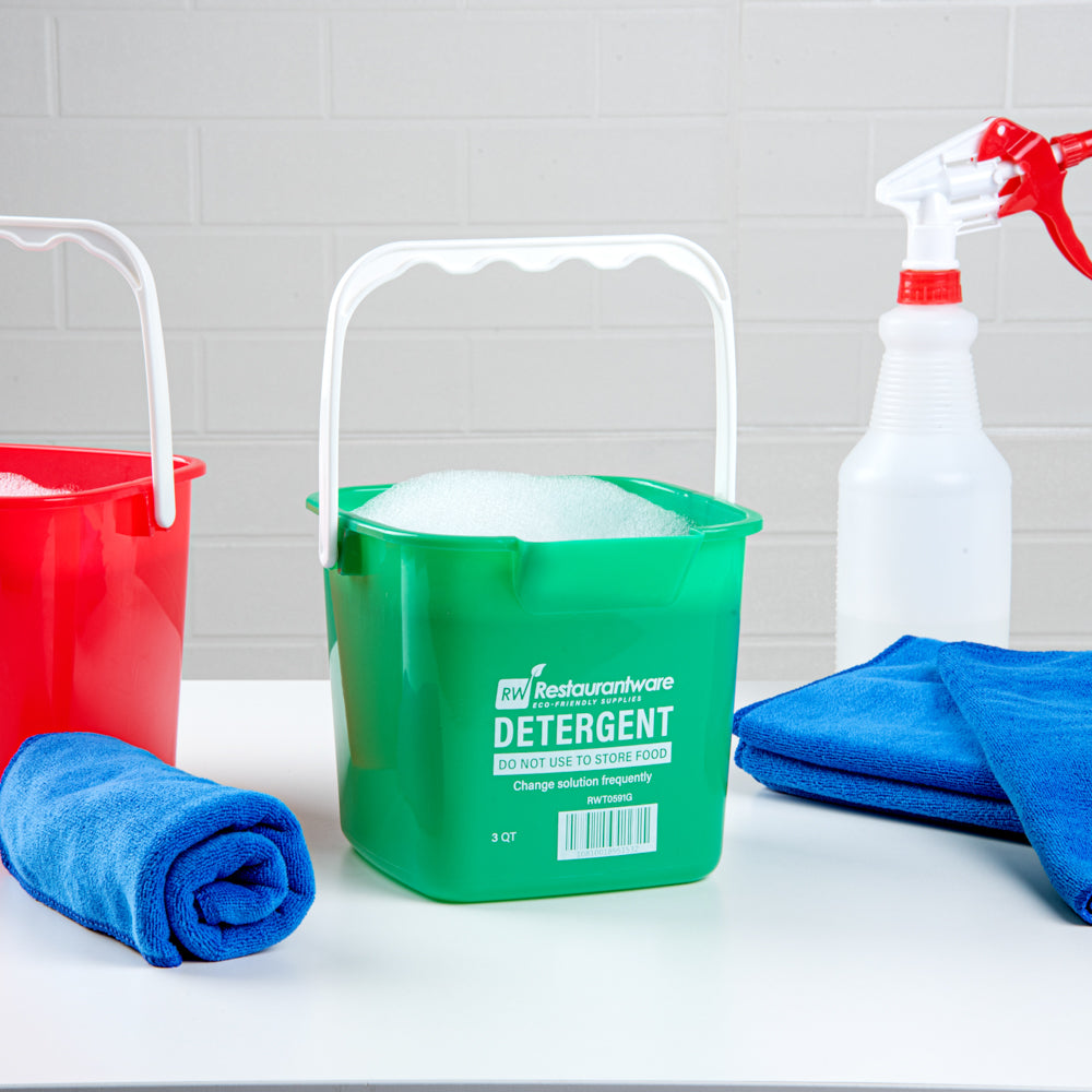RW Clean 3 Qt Square Green Plastic Cleaning Bucket - with Plastic Handle - 7" x 6 3/4" x 6" - 10 count box