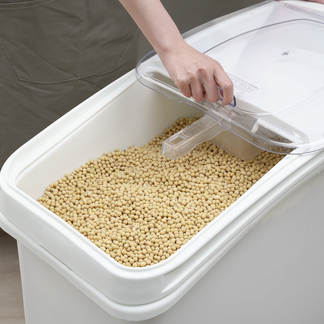 Met Lux 27 gal Rectangle White Mobile Ingredient Bin - with Lid - 29 1/2" x 15 1/2" x 28" - 1 count box