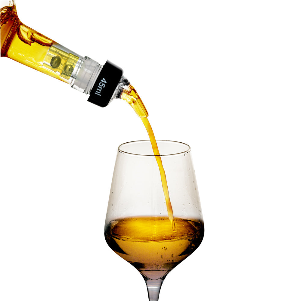 Bar Lux 1.5 oz Yellow Plastic Measured Liquor Pourer - with Collar, Clear Spout - 1 1/2" x 1 1/2" x 3 3/4" - 10 count box