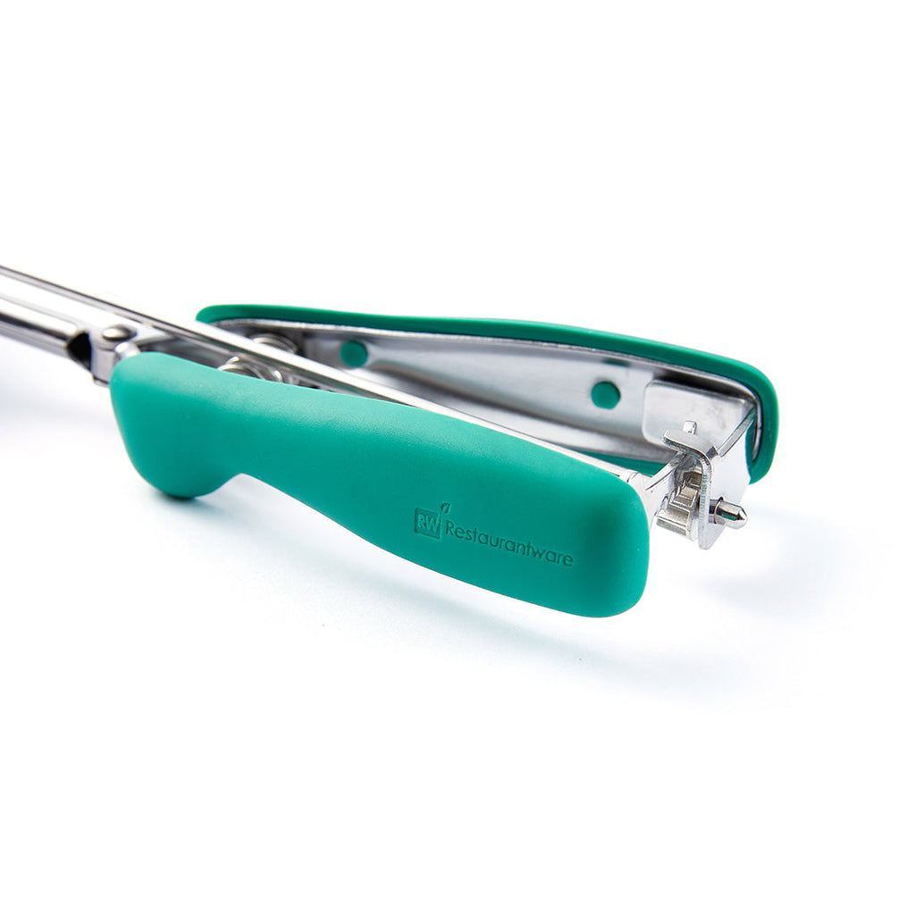 Comfy Grip 2.5 oz Stainless Steel #12 Ice Cream Scoop - with Green Handle - 1 count box