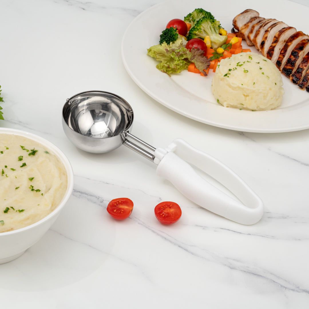 Comfy Grip 4.66 oz Stainless Steel #6 Portion Scoop - with White Ambidextrous Handle - 1 count box