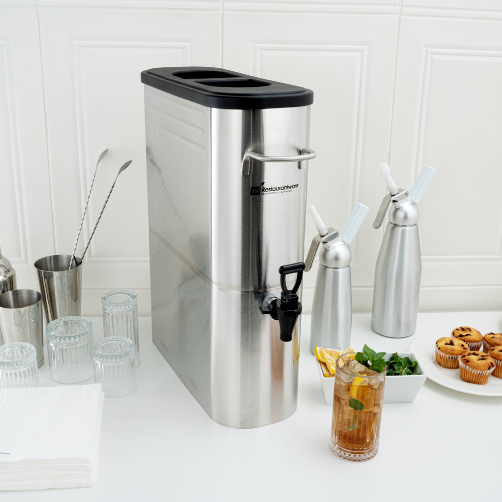 Bev Tek 5 gal Silver 13/0 Stainless Steel Iced Tea Dispenser - 16 1/2" x 6 3/4" x 20 3/4" - 1 count box
