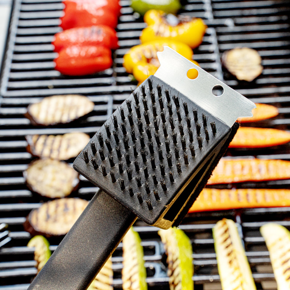 Met Lux Grill Brush / Scraper - with Scouring Pad - 15" - 1 count box