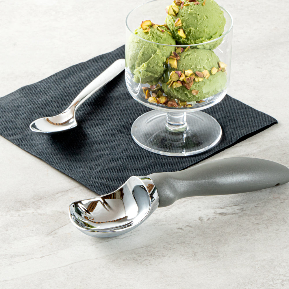 Comfy Grip Gray Metal Ice Cream Scoop - 7 3/4" x 2" x 1 3/4" - 1 count box