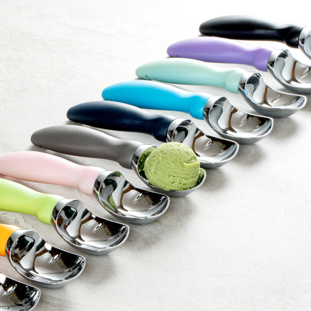 Comfy Grip Gray Metal Ice Cream Scoop - 7 3/4" x 2" x 1 3/4" - 1 count box