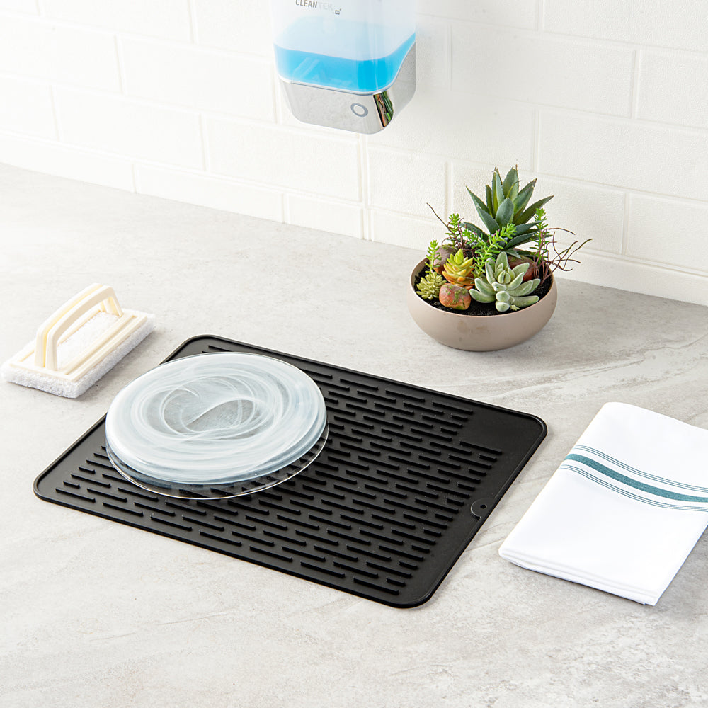 Comfy Grip Rectangle Black Silicone Dish Drying Mat - 15 3/4" x 11 3/4" - 1 count box