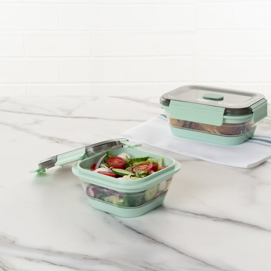 Fresh Hero 17 oz Green Plastic Airtight Food Storage Container - with Vented Lid, Collapsible - 5 1/2" x 5 1/2" x 2 3/4" - 20 count box