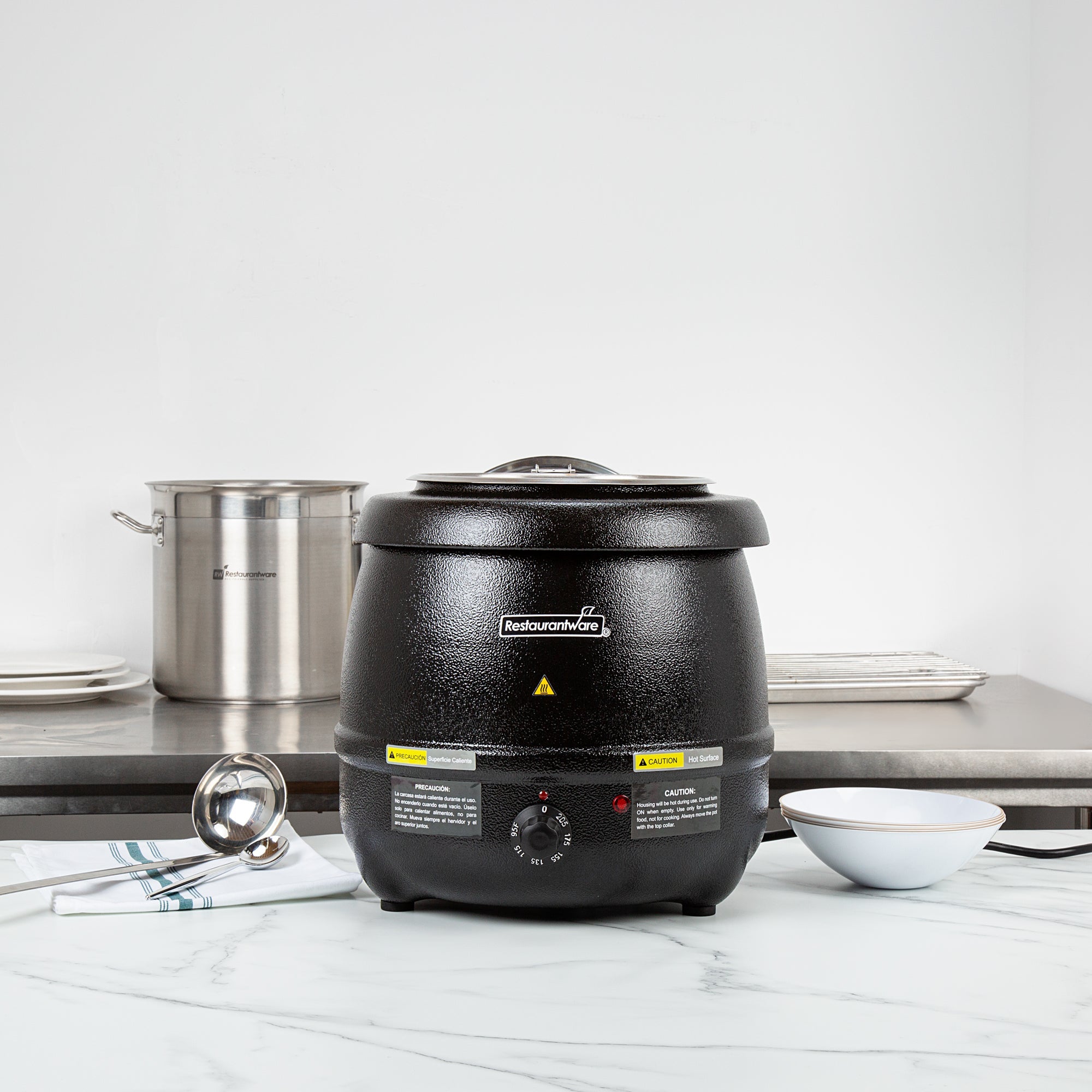 Hi Tek 10 qt Black Soup Kettle Warmer - 110V, 800W - 1 count box
