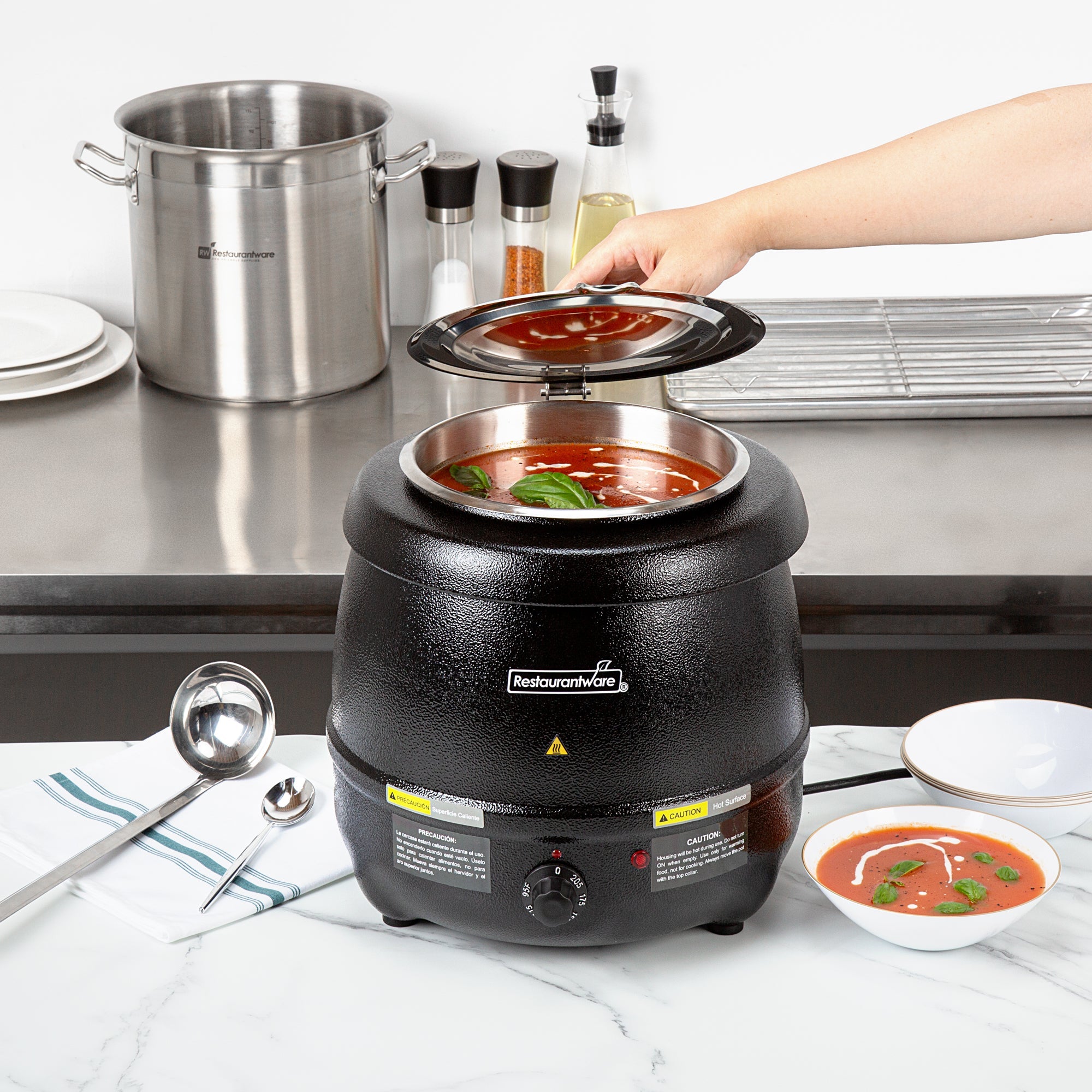 Hi Tek 10 qt Black Soup Kettle Warmer - 110V, 800W - 1 count box